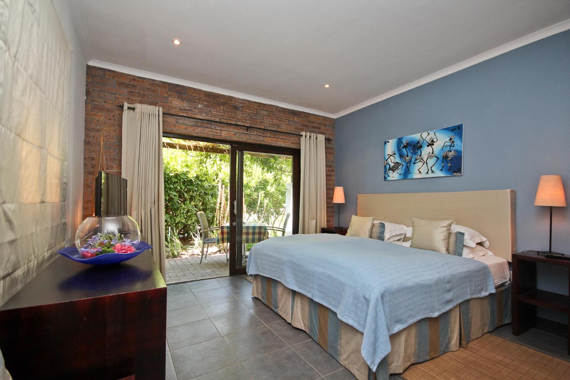 Twin Room with Mountain View photo 1