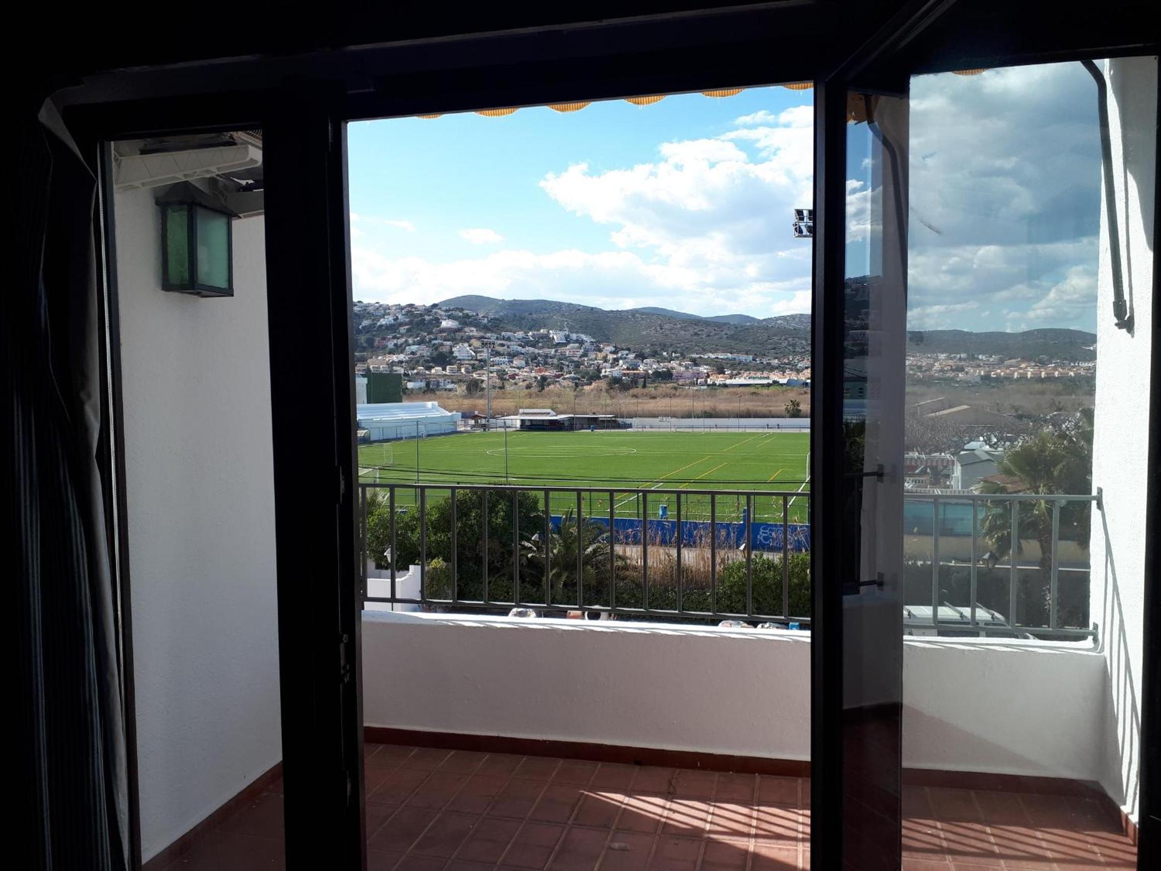 Twin Room With Mountain View (3 Adults) - Photo 29