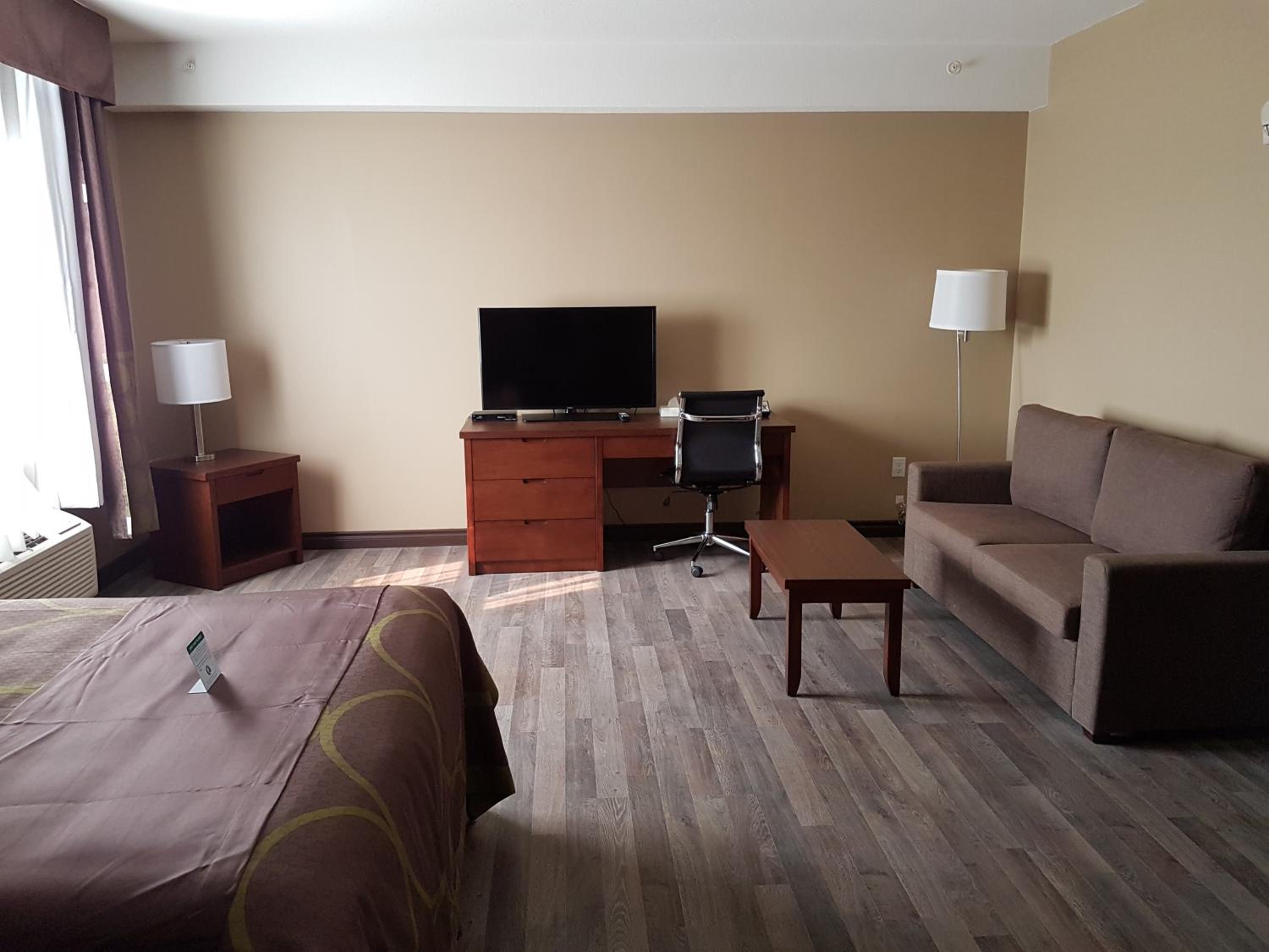 Suite with Two Queen Beds - Non-Smoking photo 1