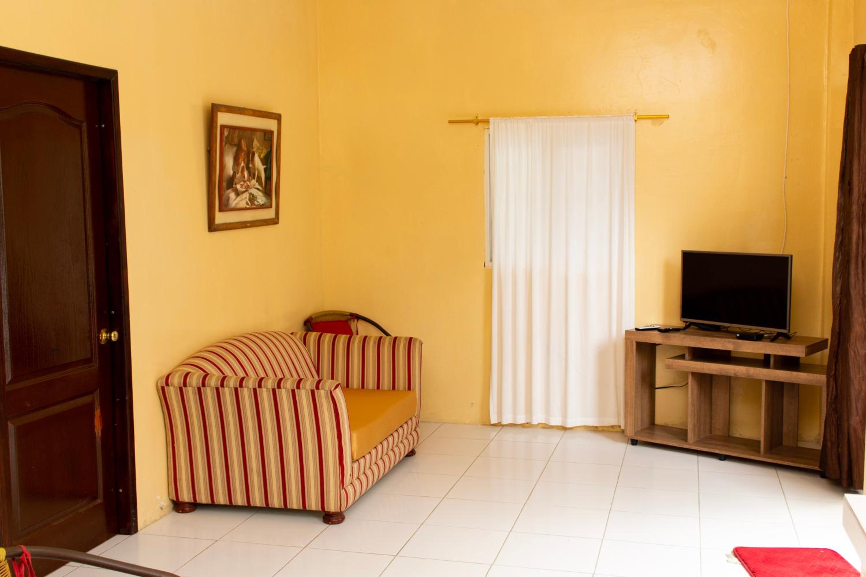 Two-Bedroom Villa photo 3