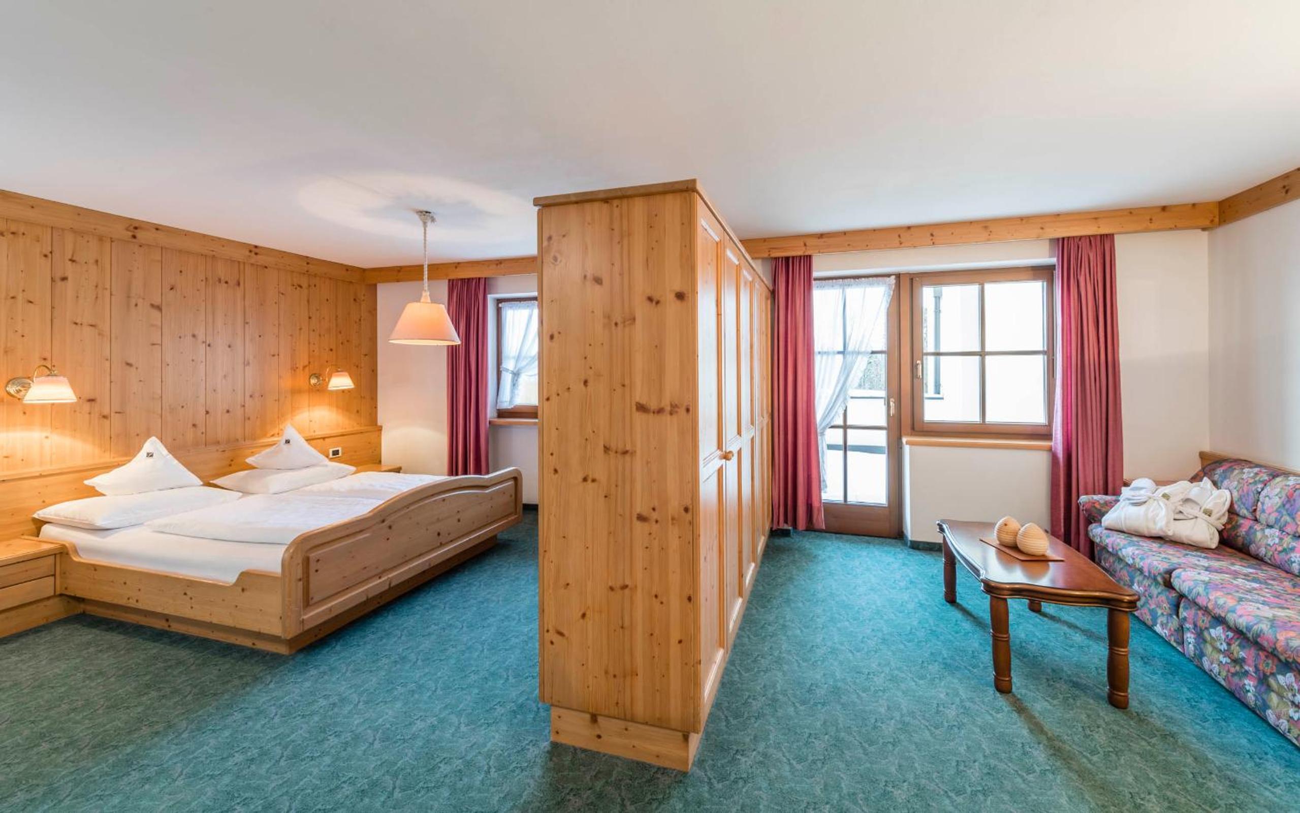 Double Room with Balcony photo 3