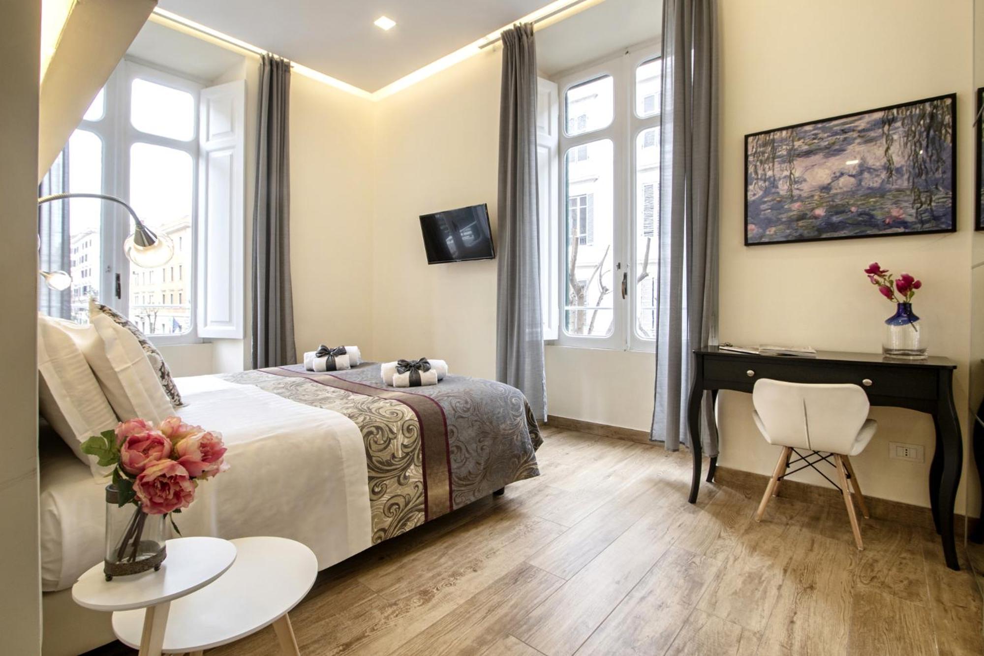 Deluxe Double or Twin Room photo 1