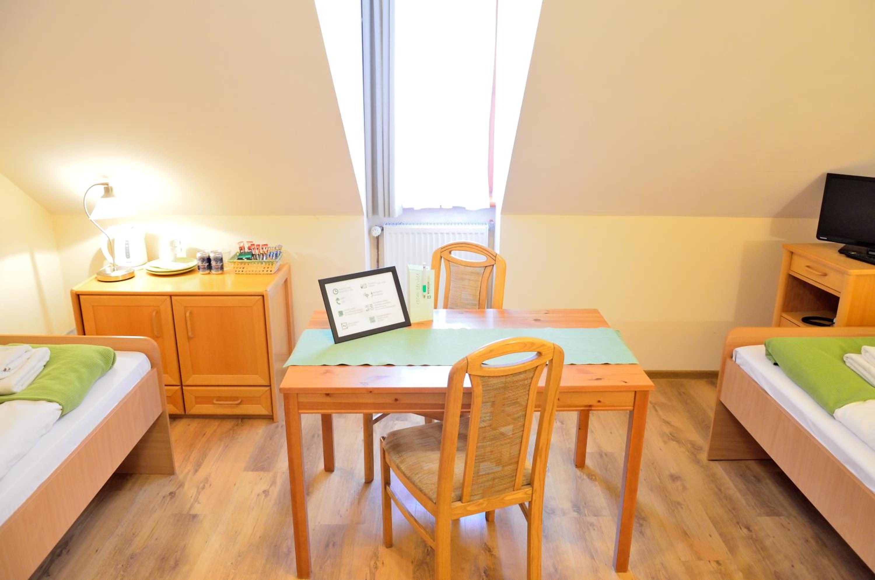 Twin Room with River View photo 1