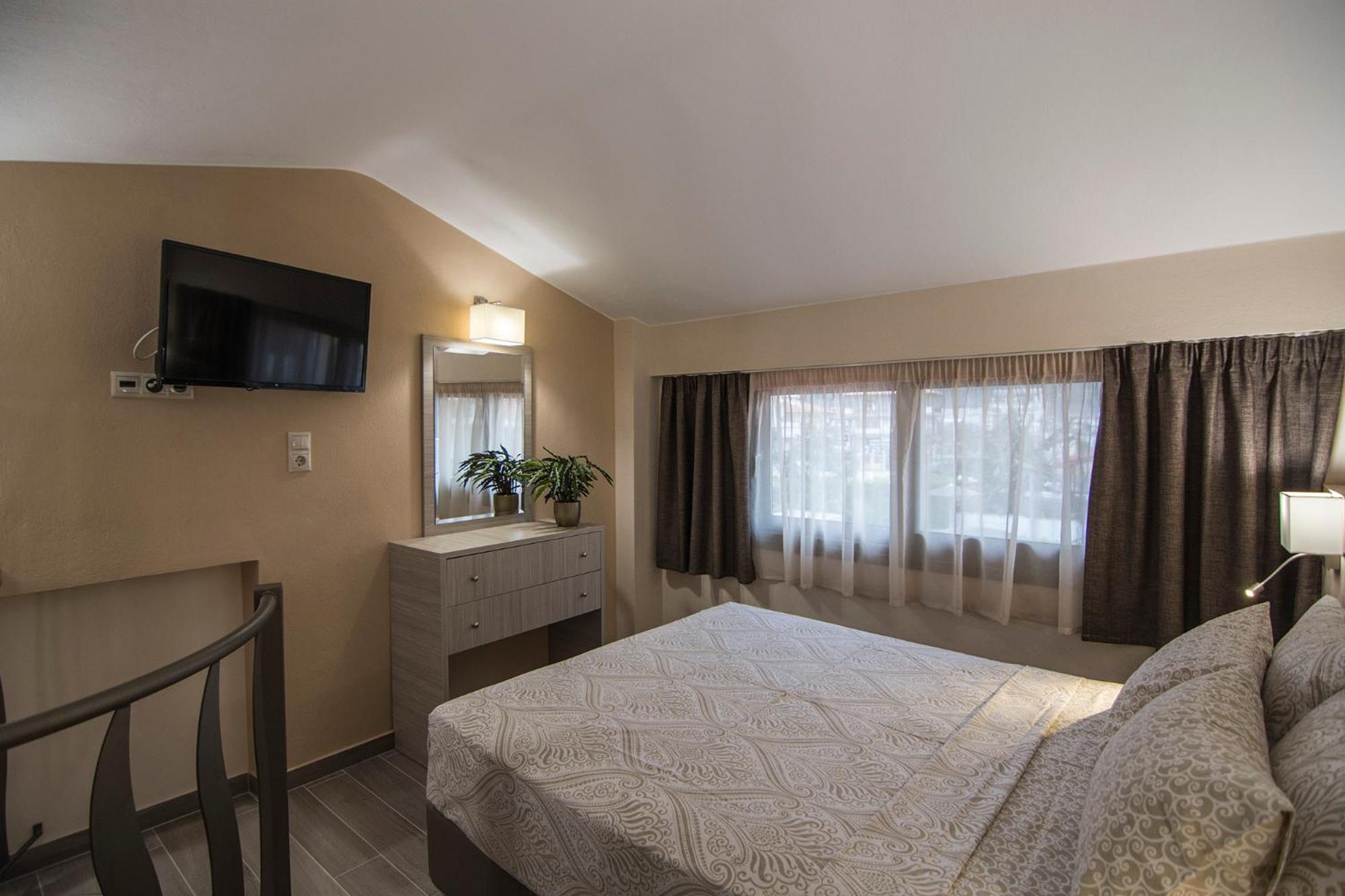 Apartment - Split Level
