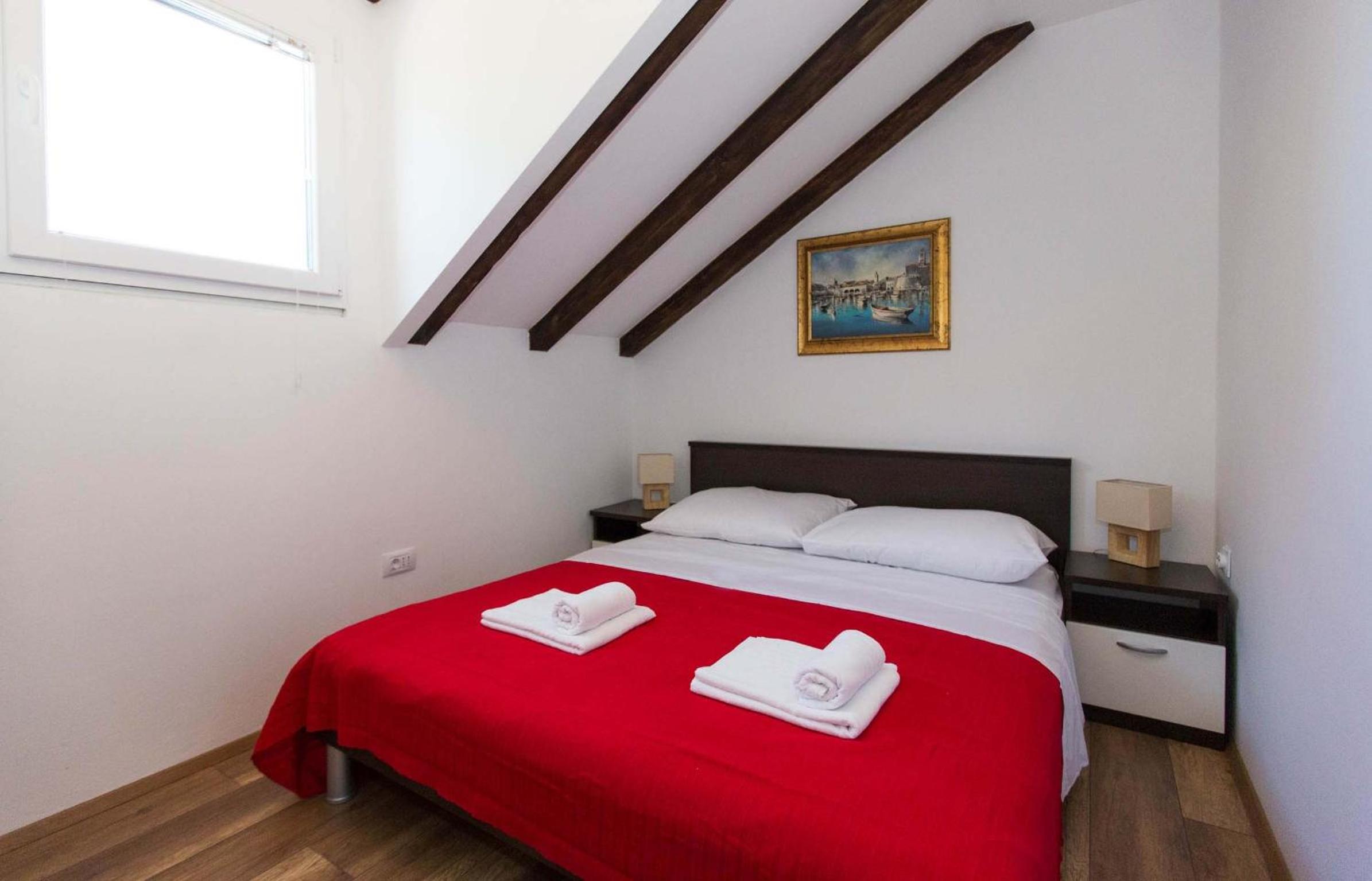 One Bedroom Apartment