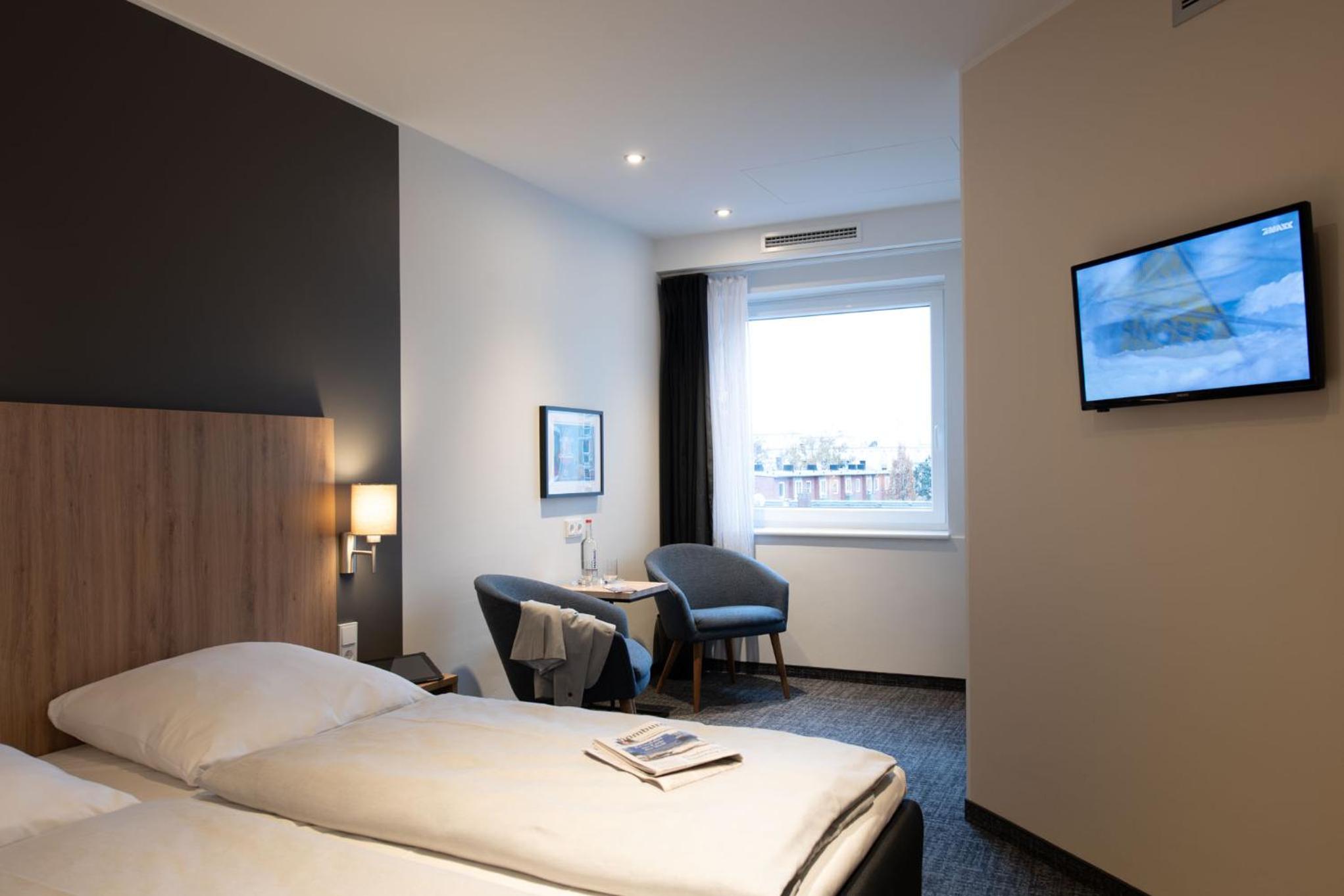 Twin Room - Photo 4