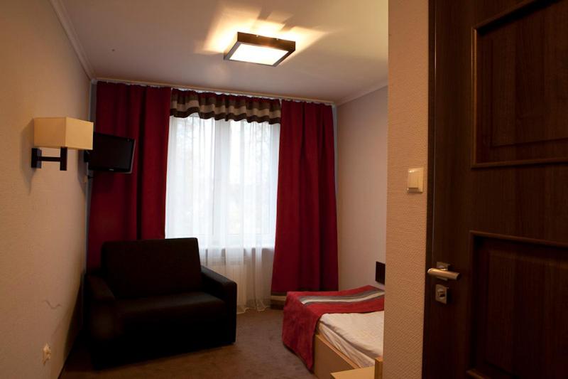 Single Room photo 3