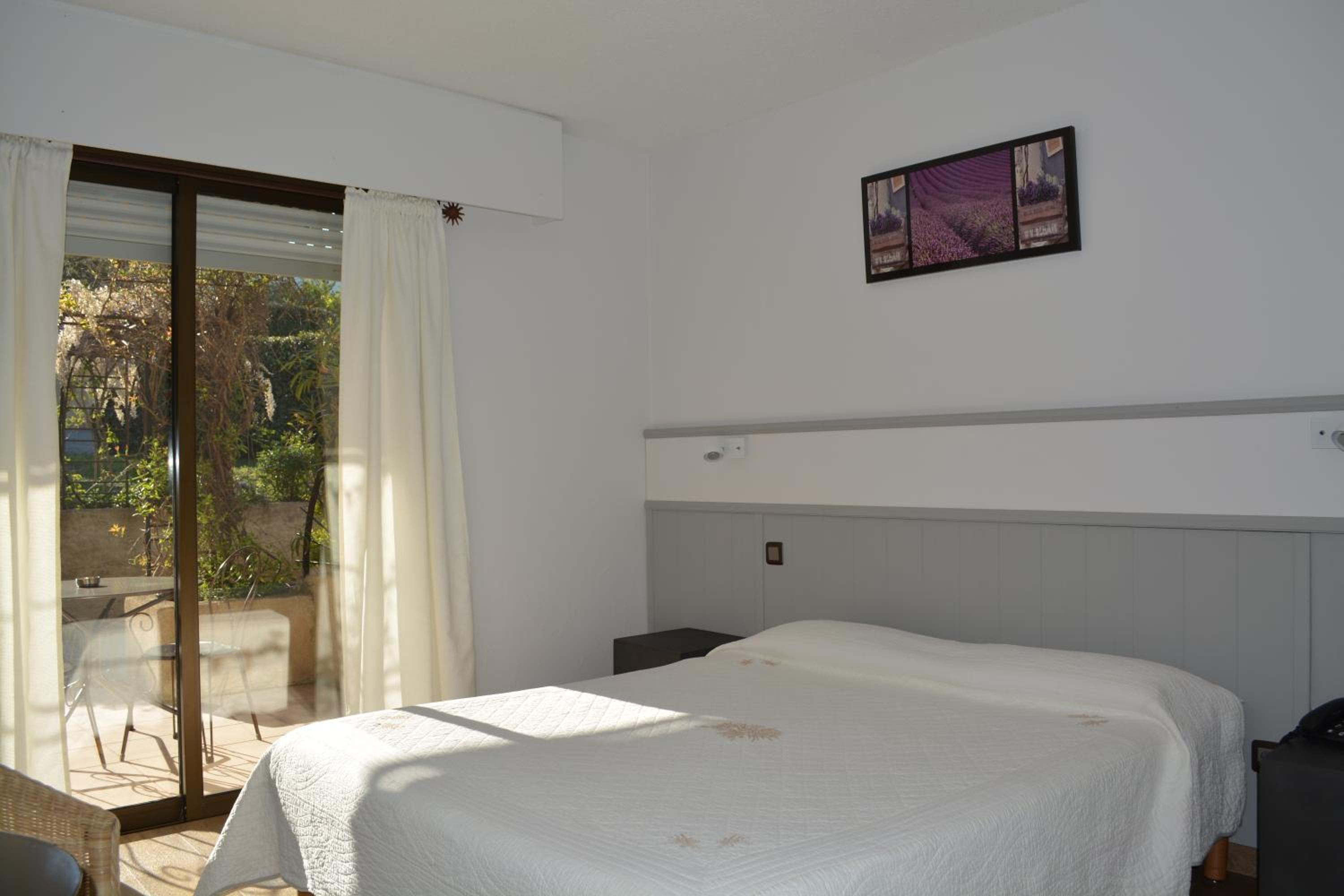 Superior Double Room with Terrace - Disability Access photo 1