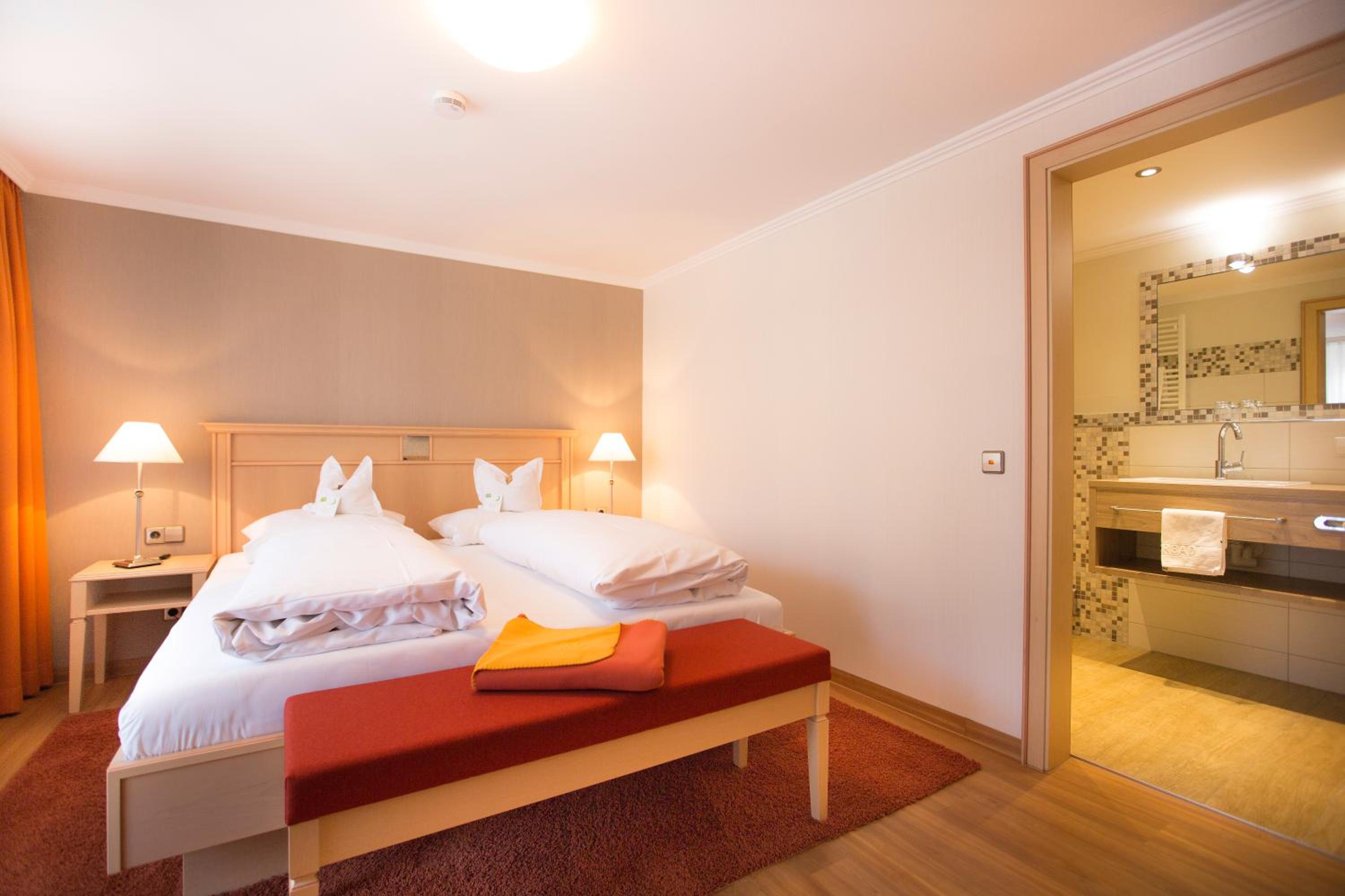 Comfort Double with Balcony - Photo 4