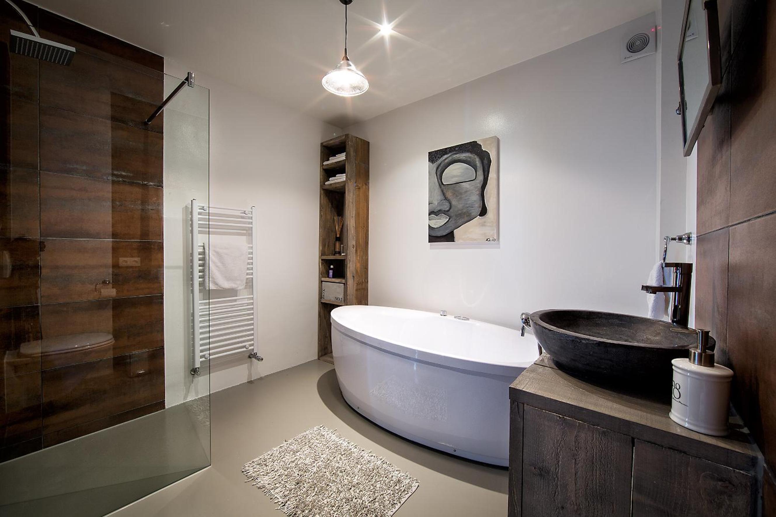 Deluxe Suite photo 2