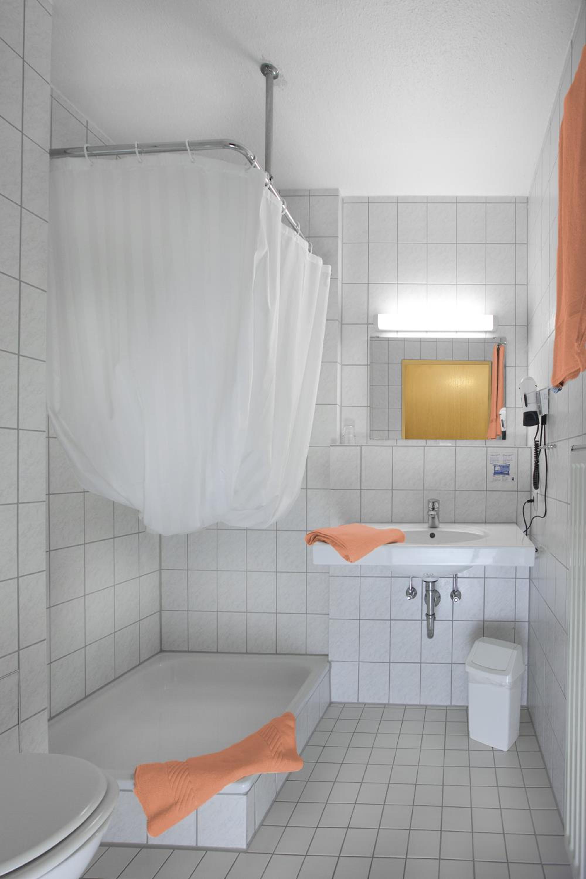 Double Room - Photo 2