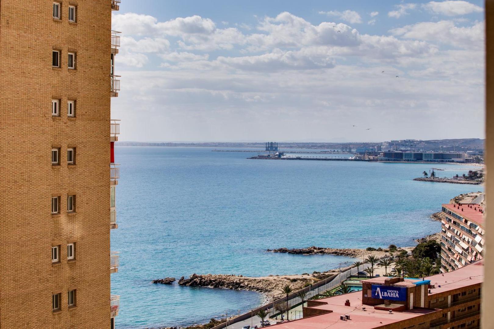 Apartment with Sea View - Photo 14