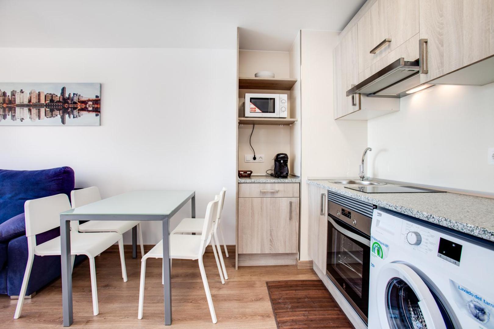 Apartment with Sea View - Photo 29