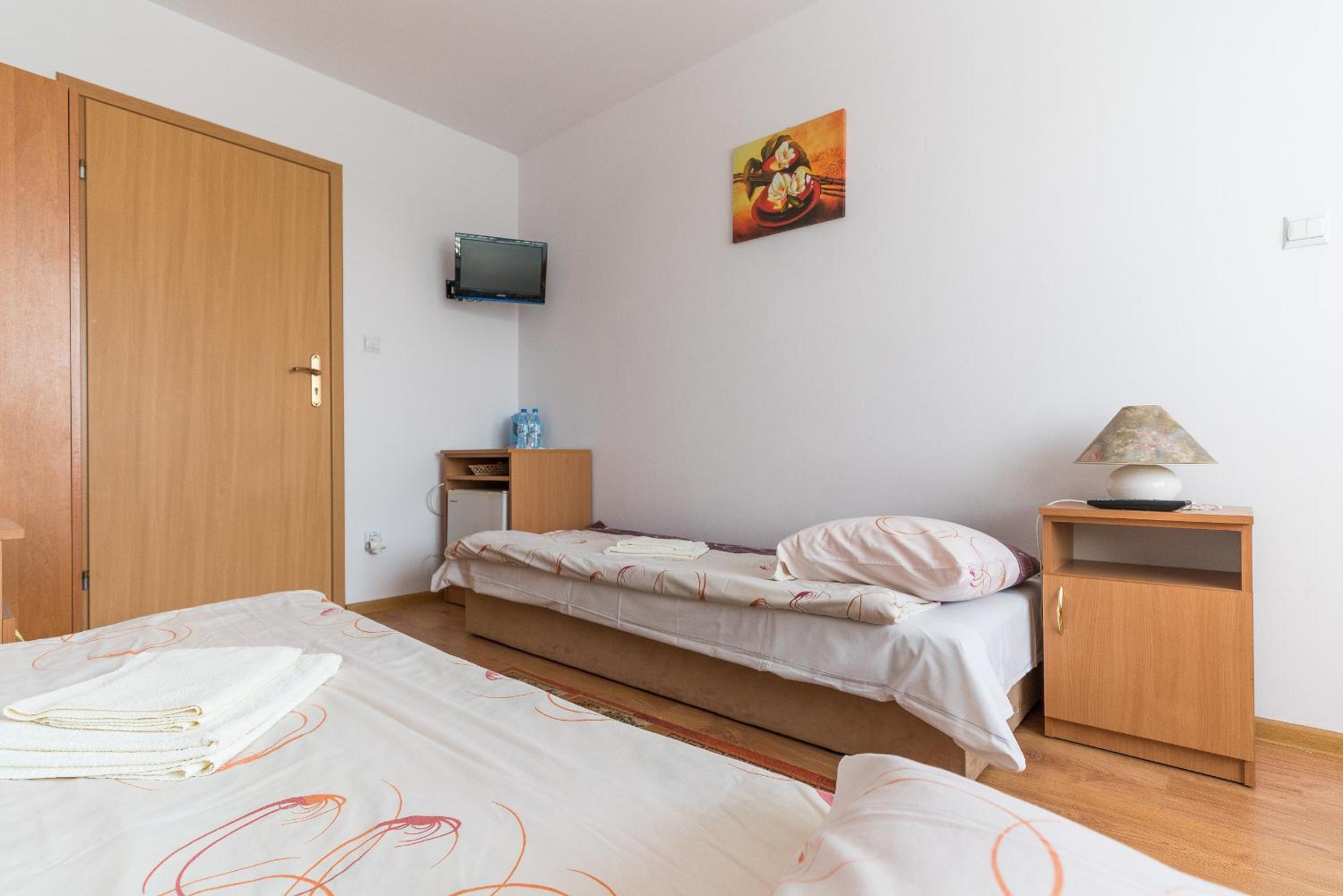 Single Room photo 2