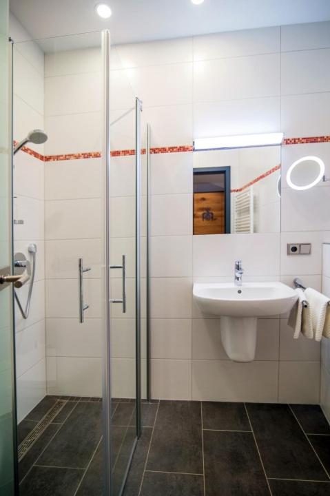 Double Room 1 photo 2