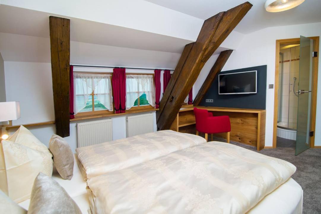 Double Room 1 photo 3