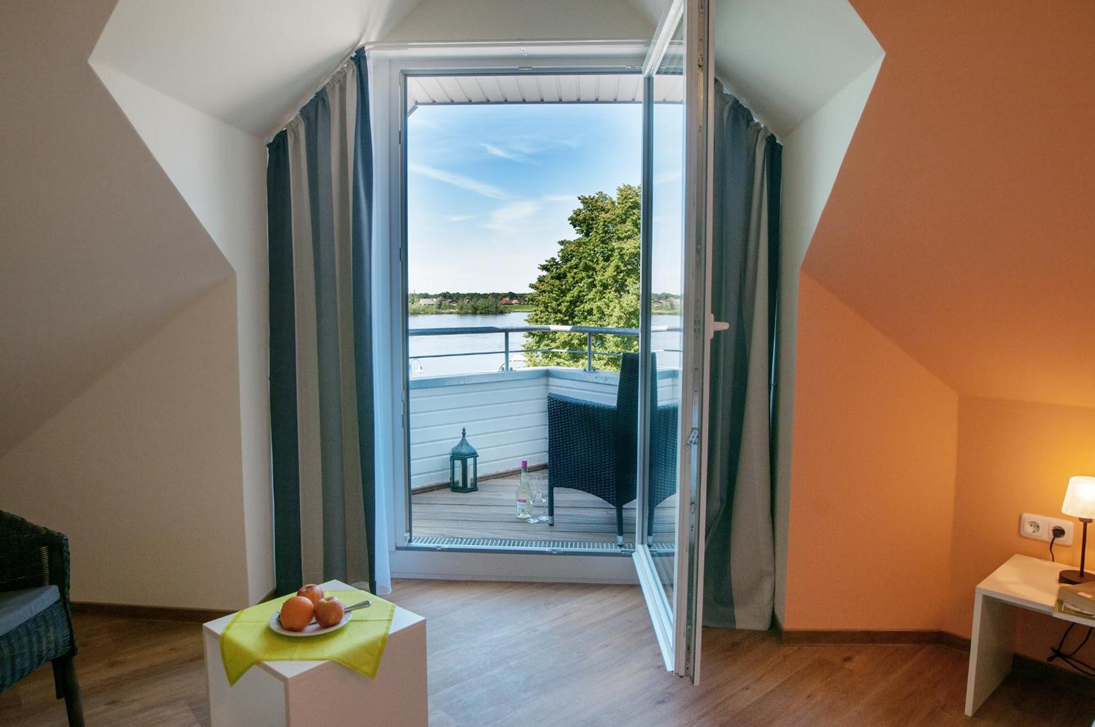 Comfort Double Room with River View photo 3