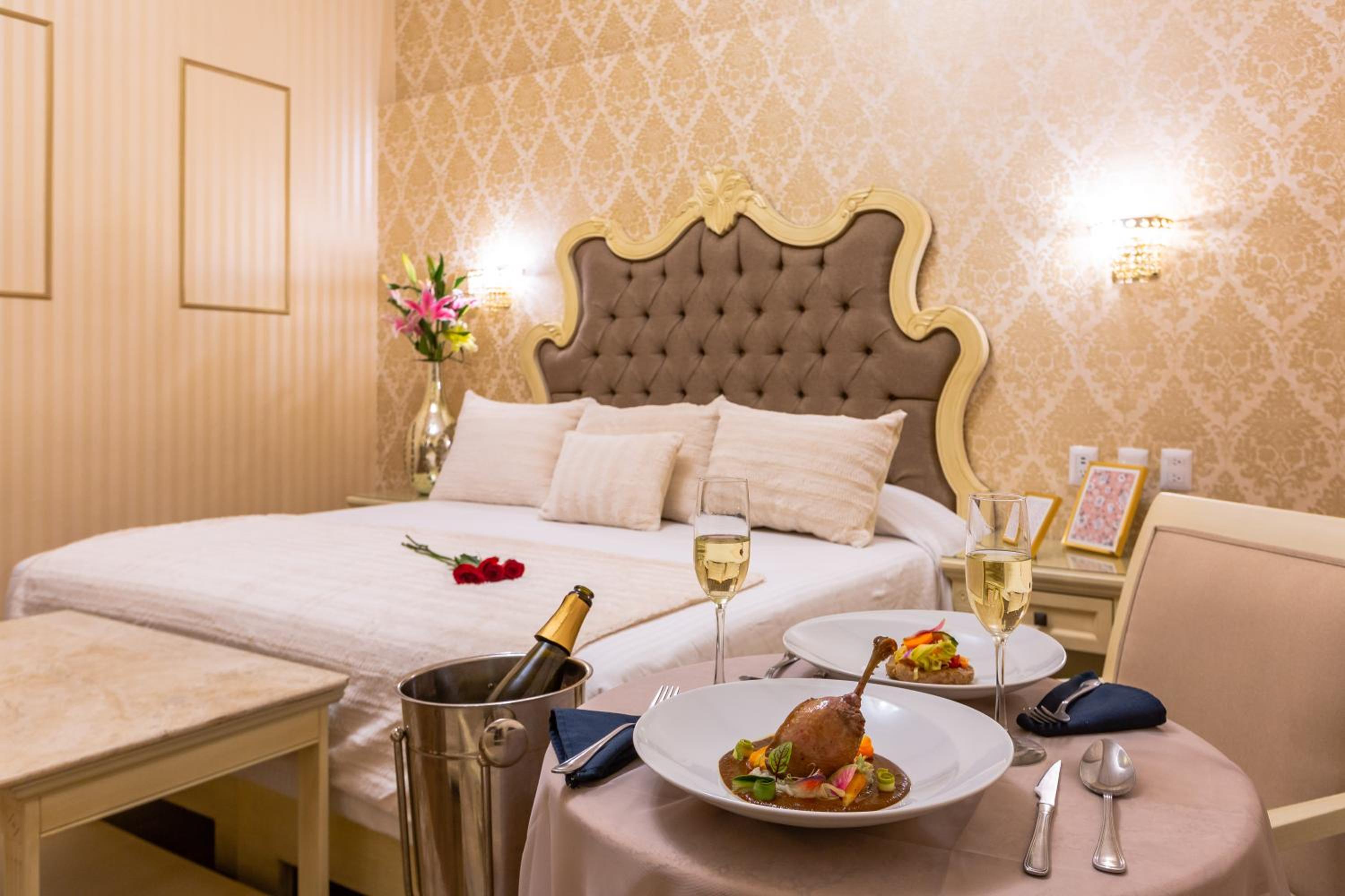 Presidential Suite photo 1