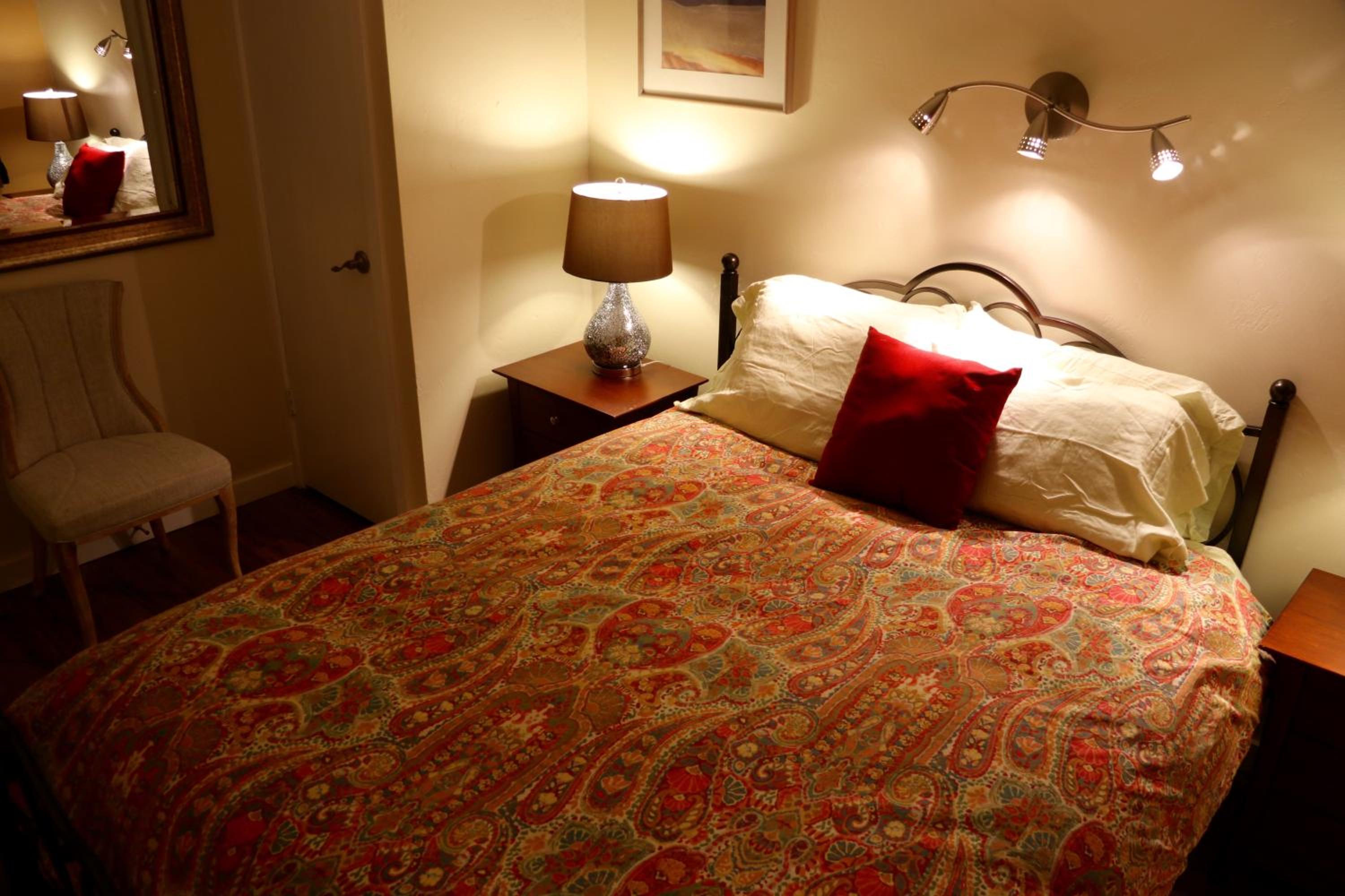 Queen Room with Shared Bathroom