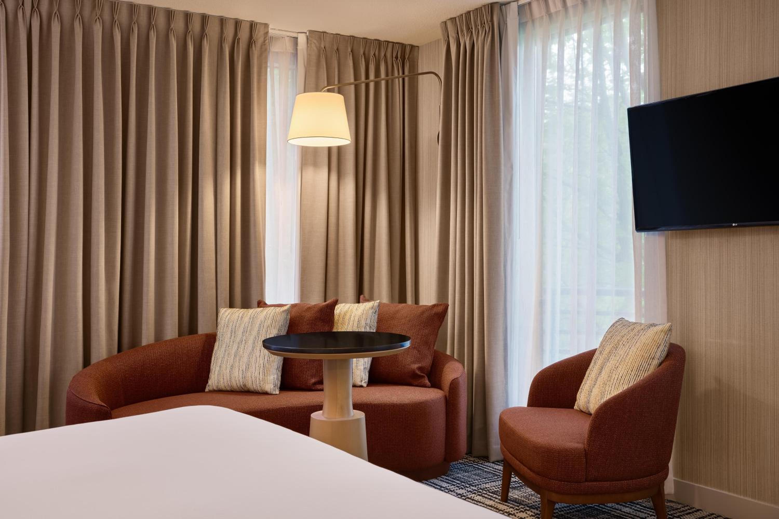 King Room with Kitchenette