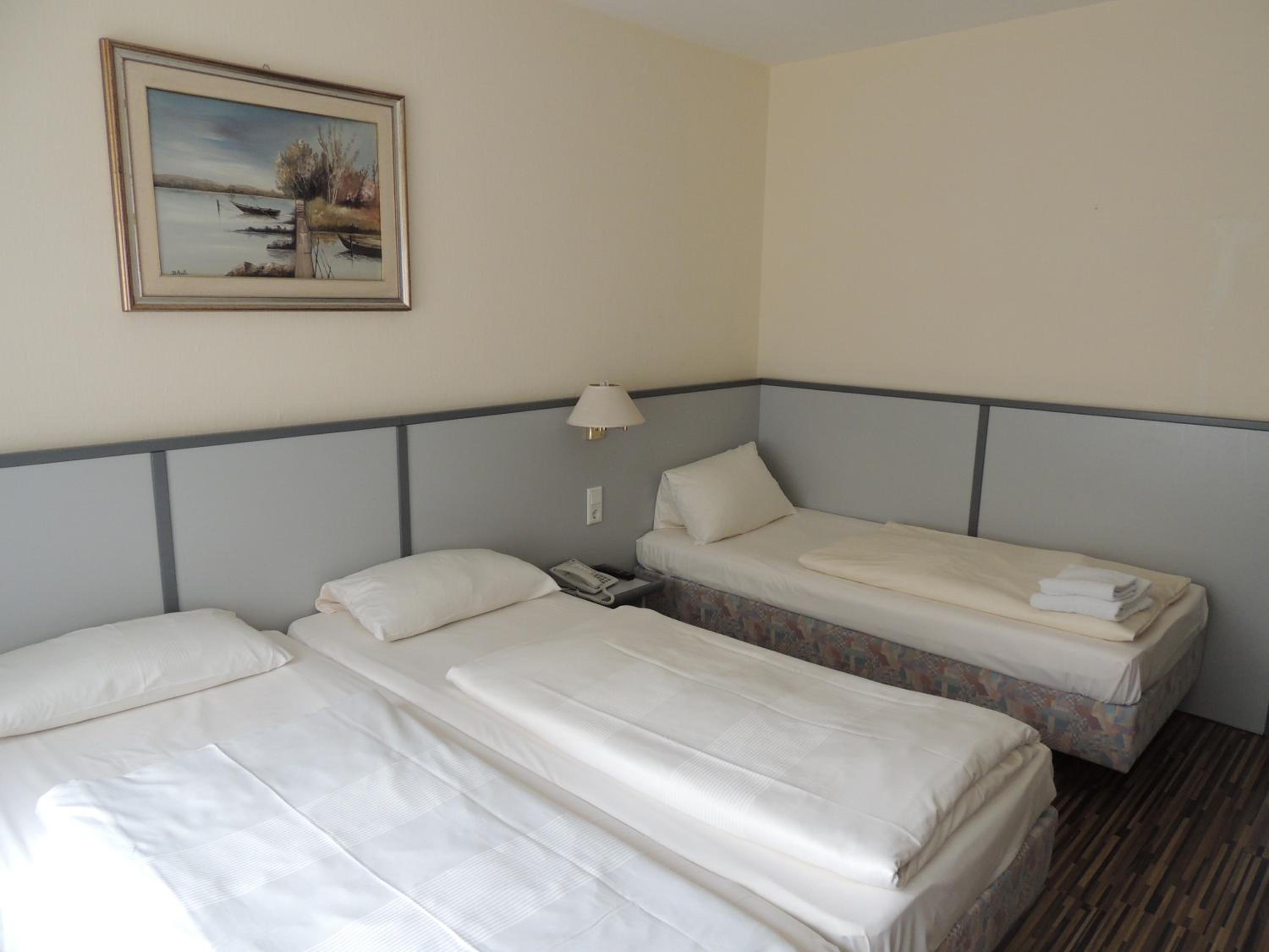 Triple Room - Photo 3