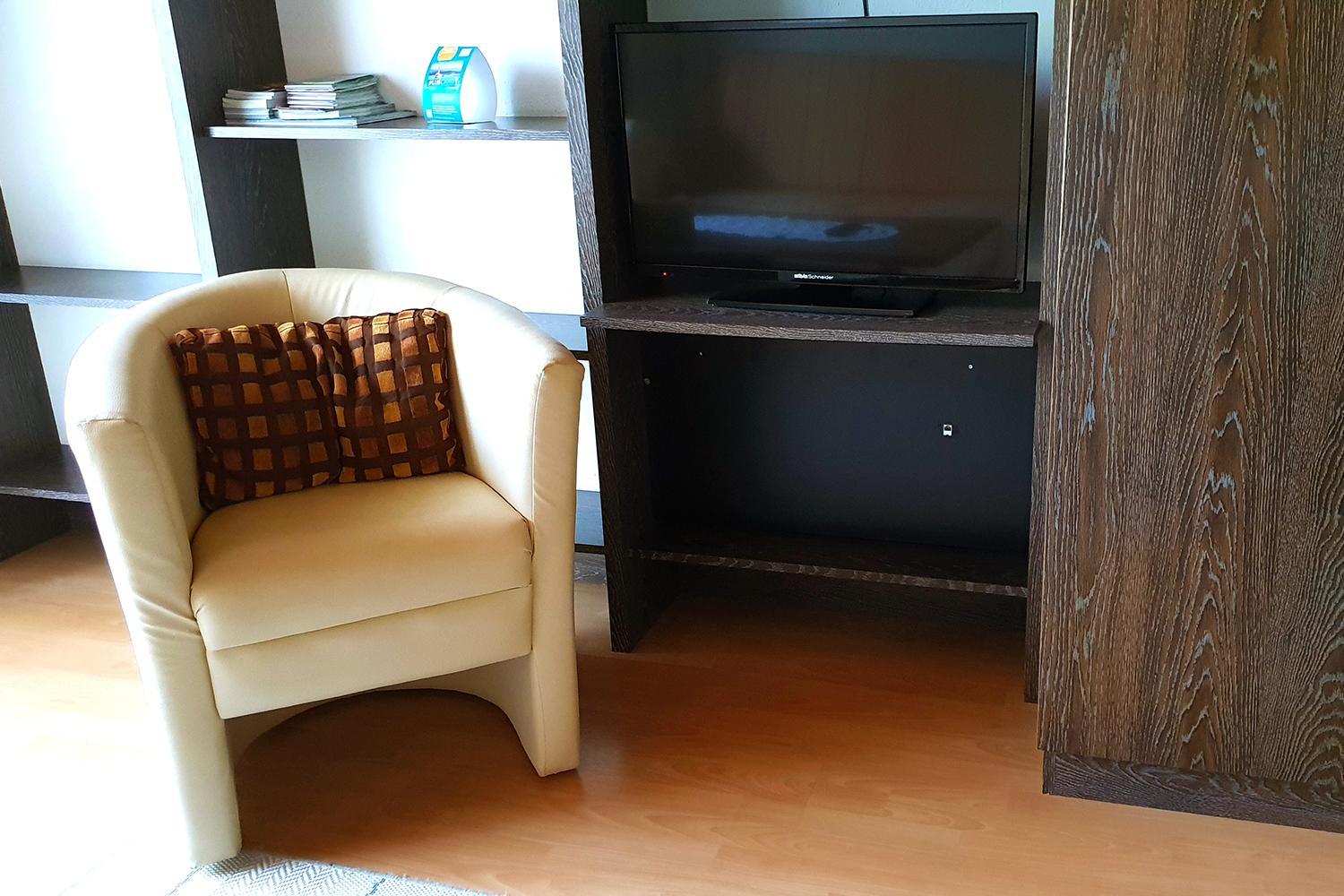 Apartment With Garden View photo 1