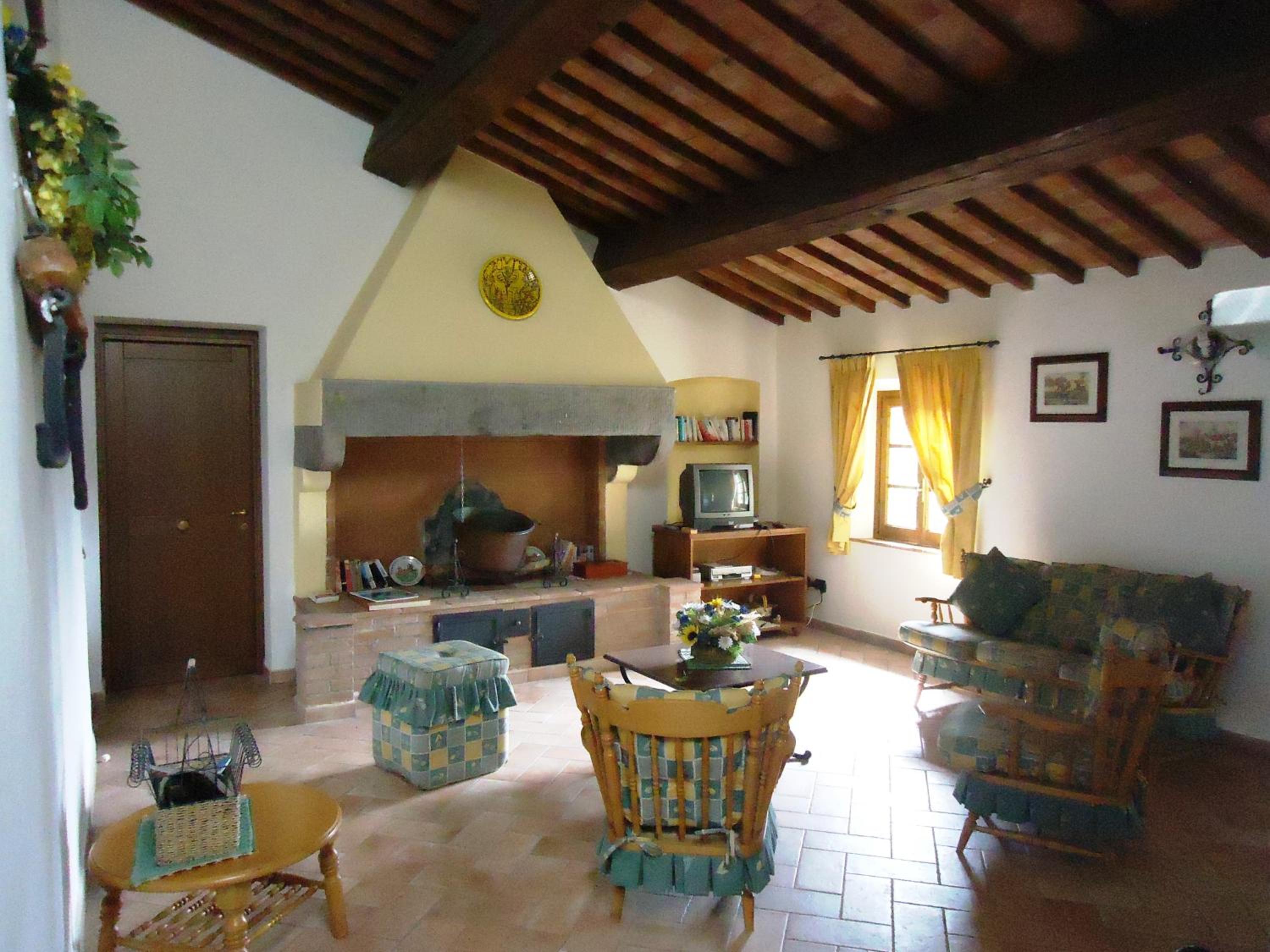 One-Bedroom Apartment (4 Adults) photo 2