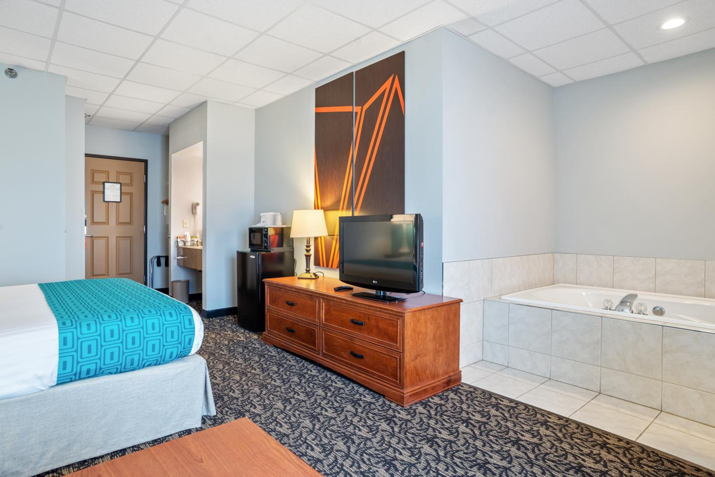Deluxe King Studio Suite - Non-Smoking - Photo 3