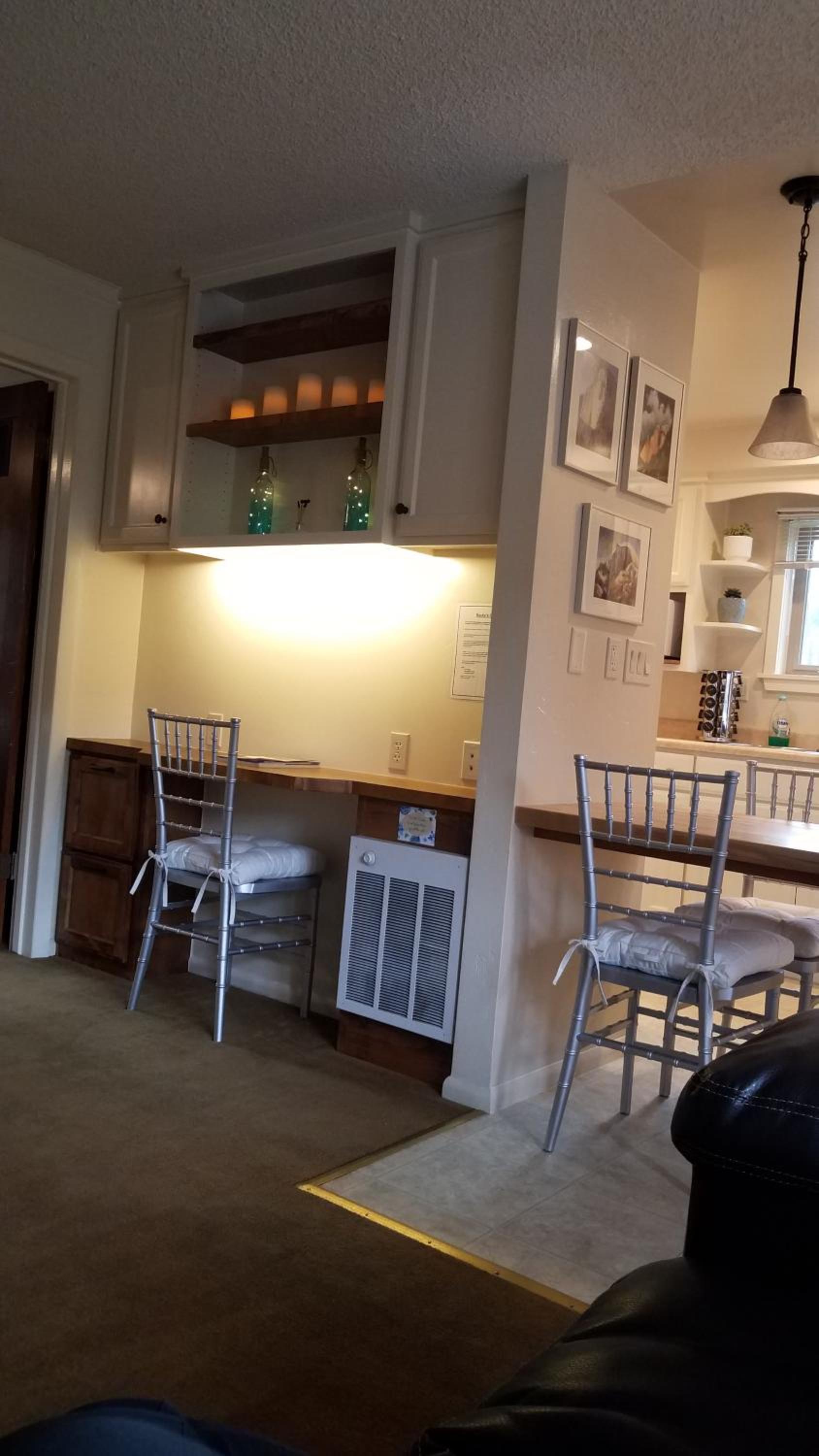 One-Bedroom House - Photo 28