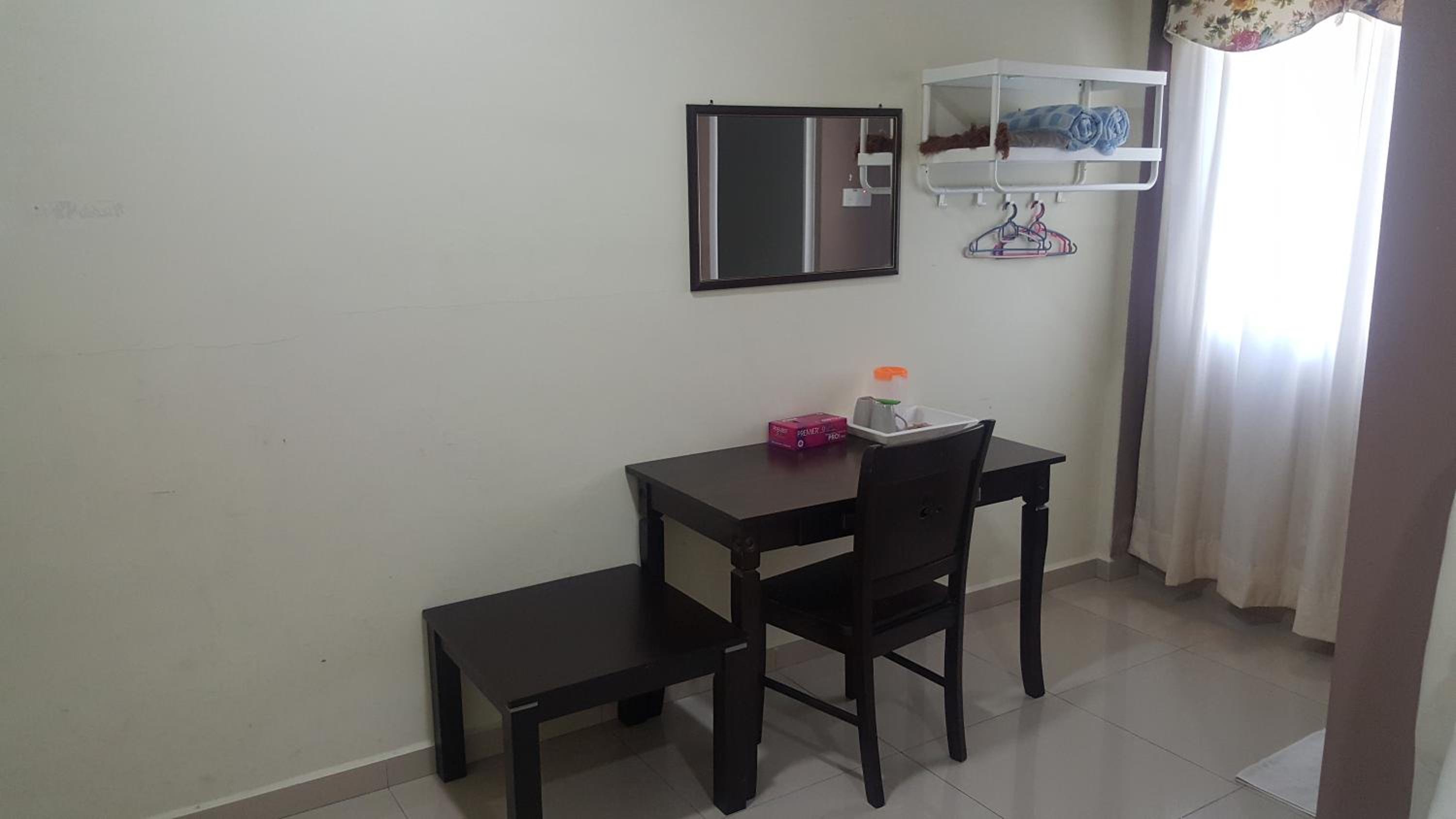 Deluxe Queen Room - Photo 6