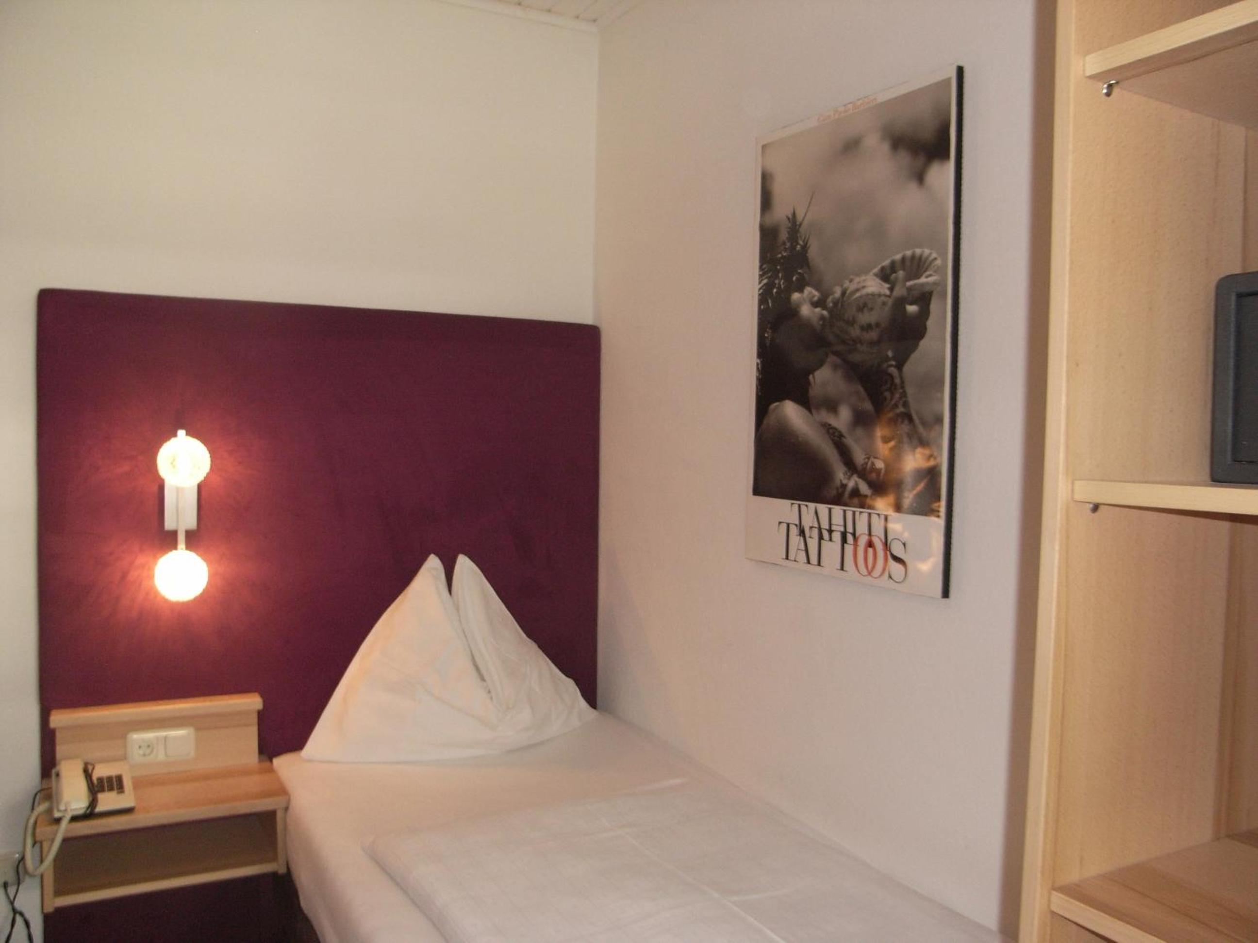 Single Room photo 1