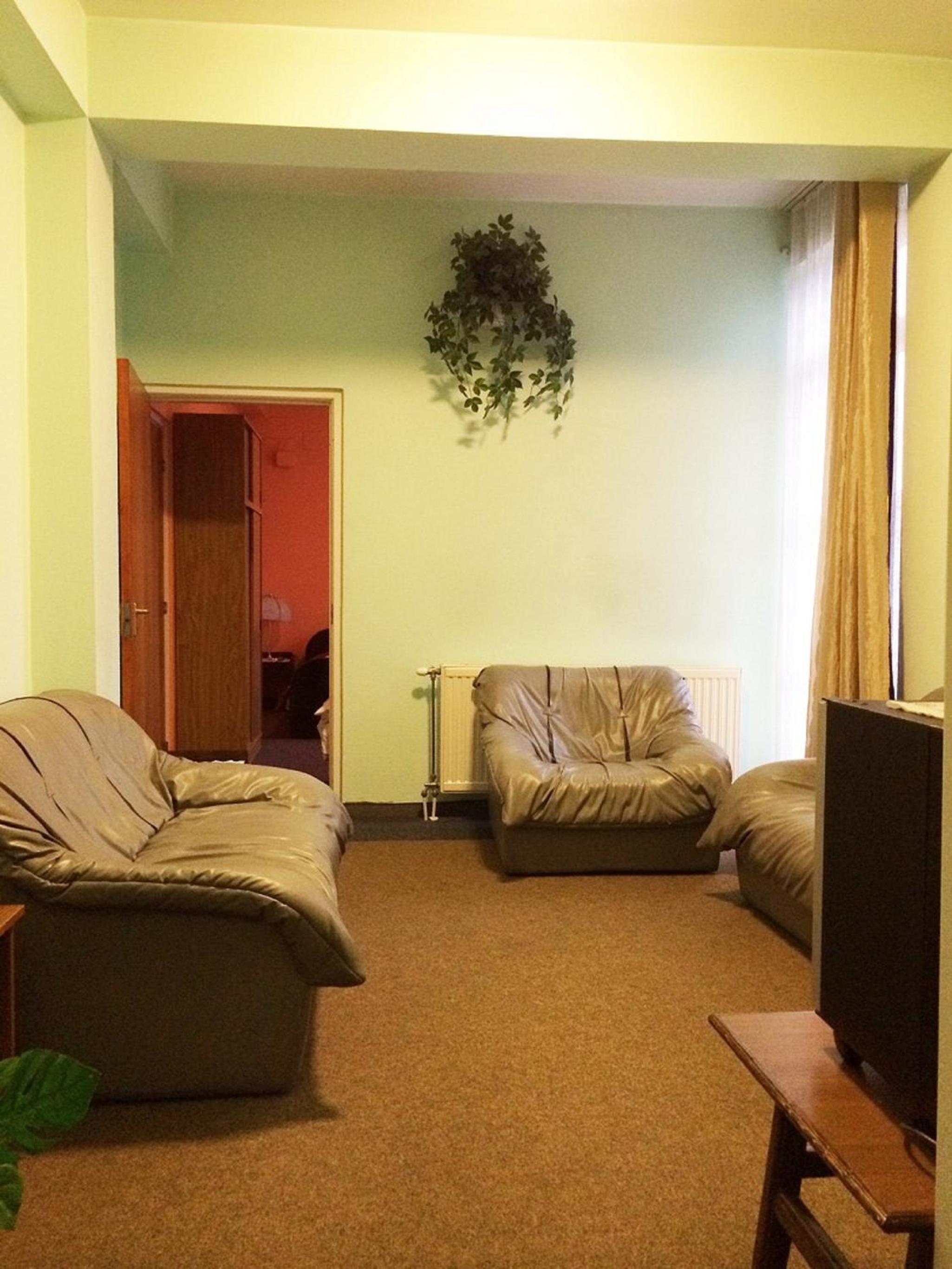 Suite - Photo 4