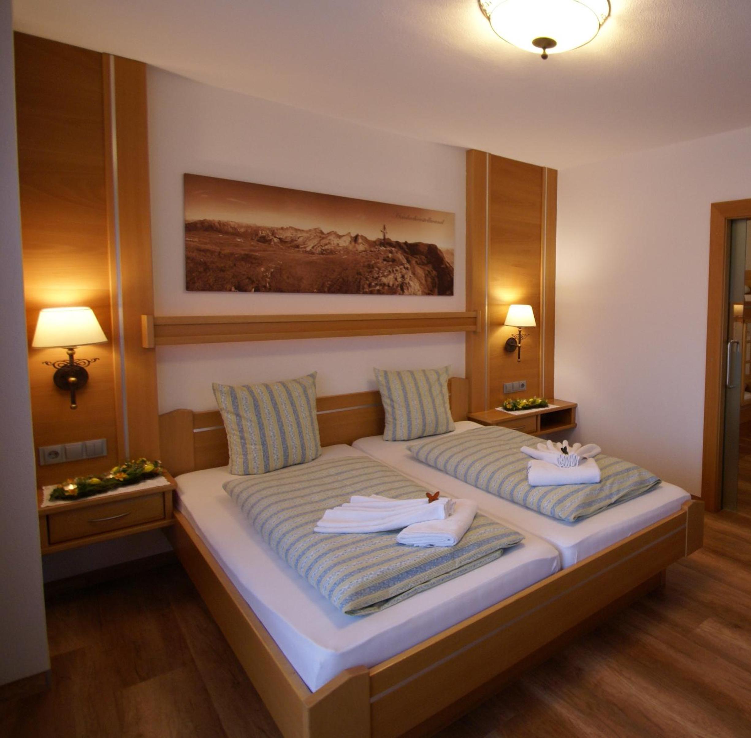Double Room - Photo 1