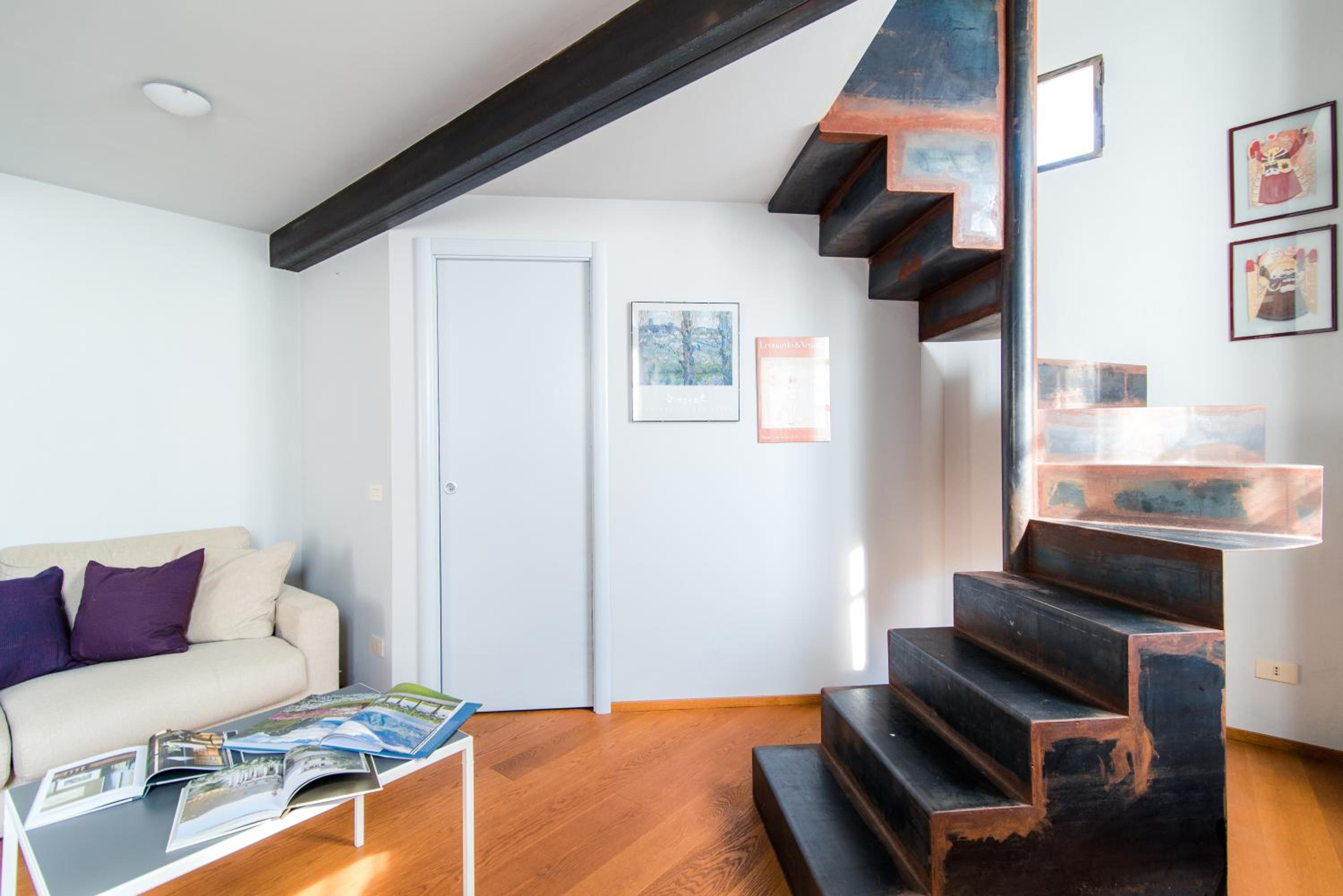 One-Bedroom Apartment - Photo 16