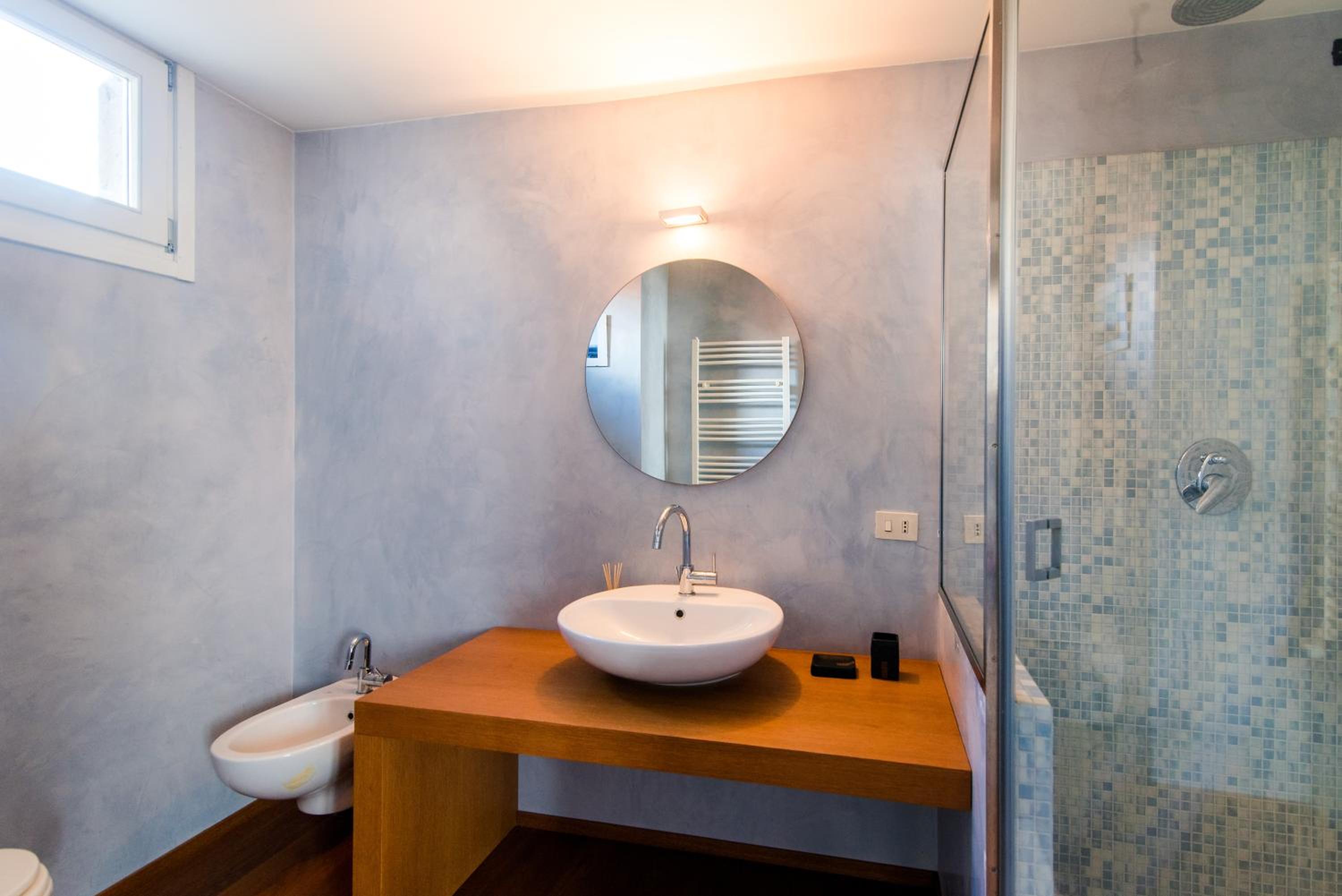 One-Bedroom Apartment - Photo 17