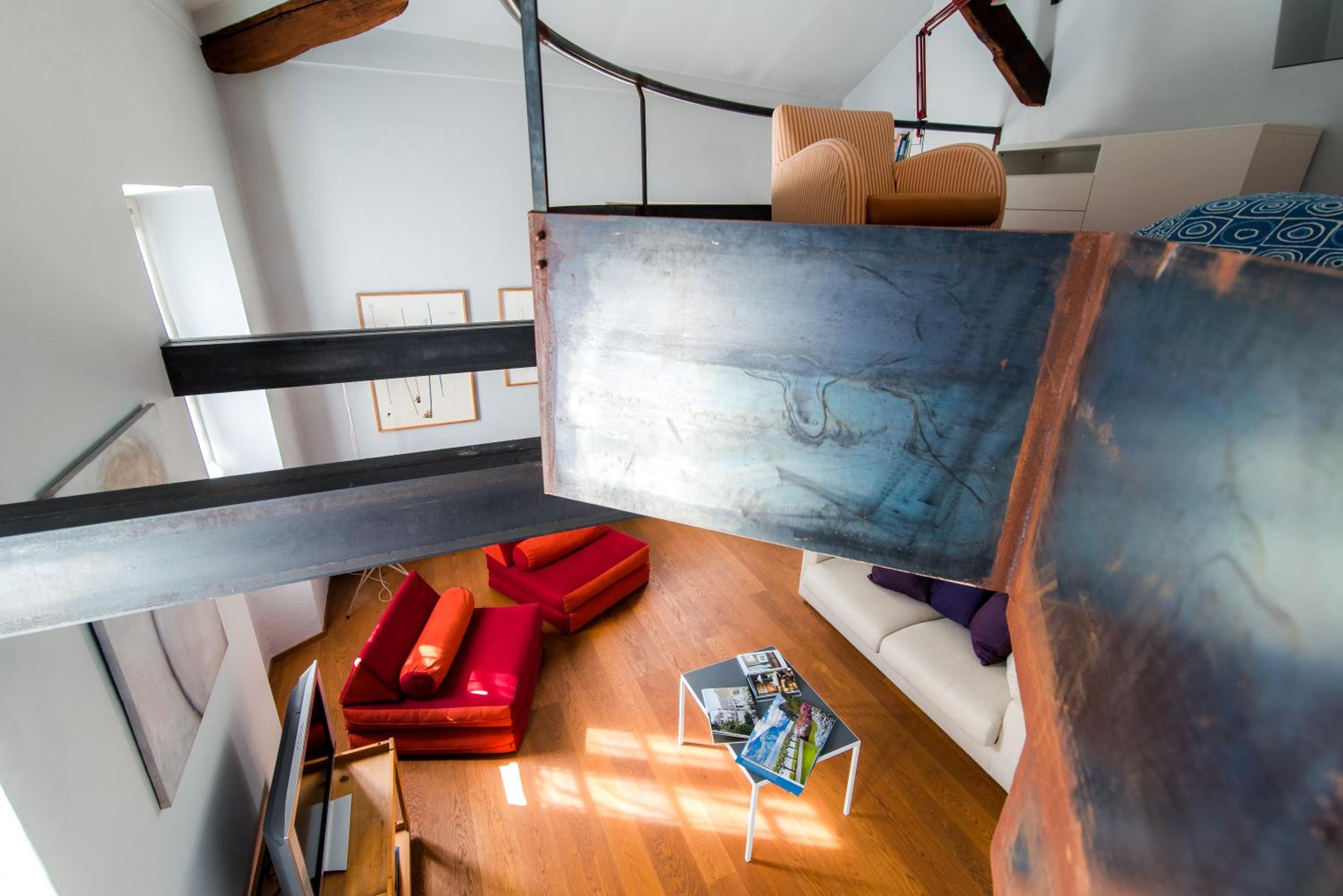 One-Bedroom Apartment - Photo 23