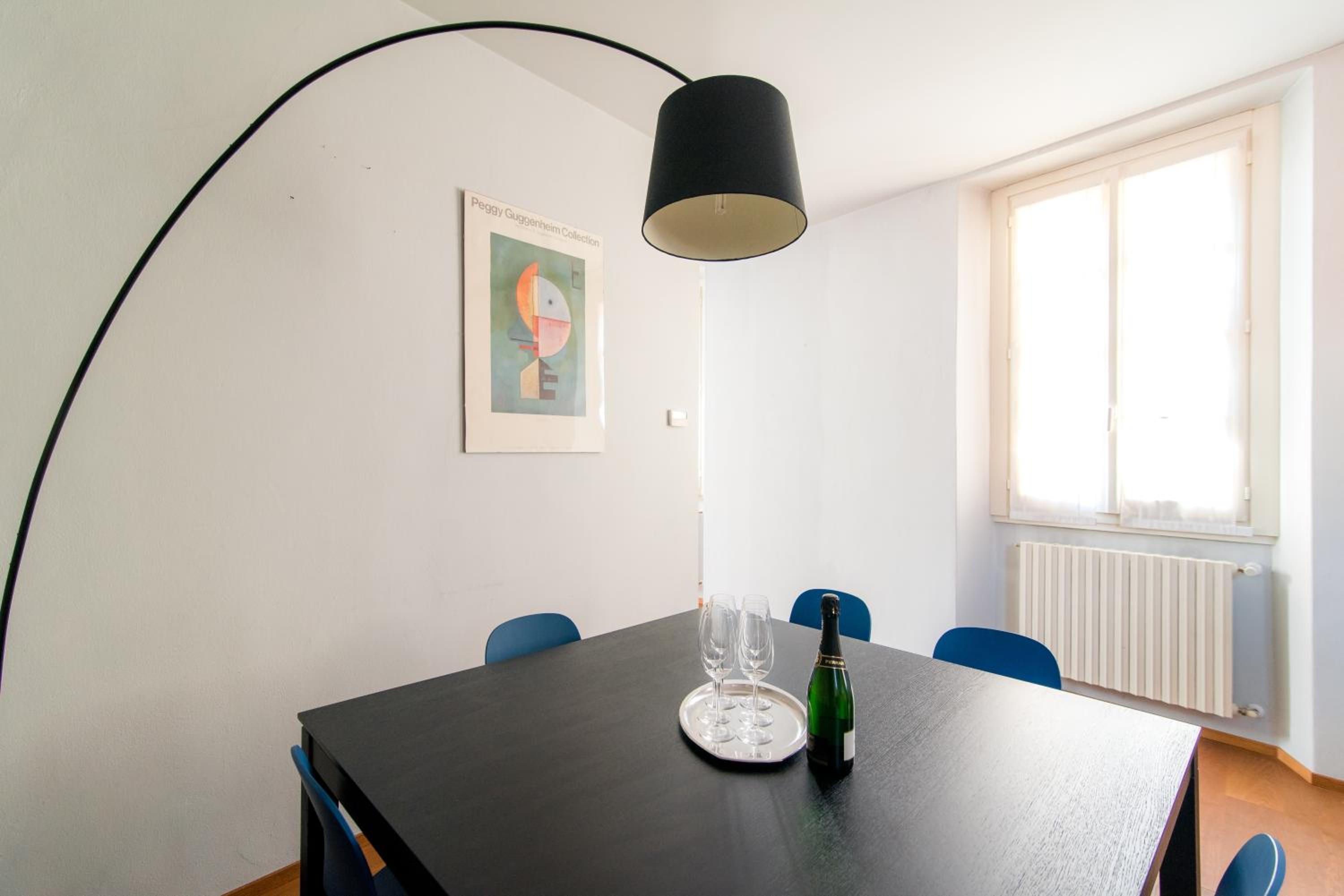 One-Bedroom Apartment - Photo 24