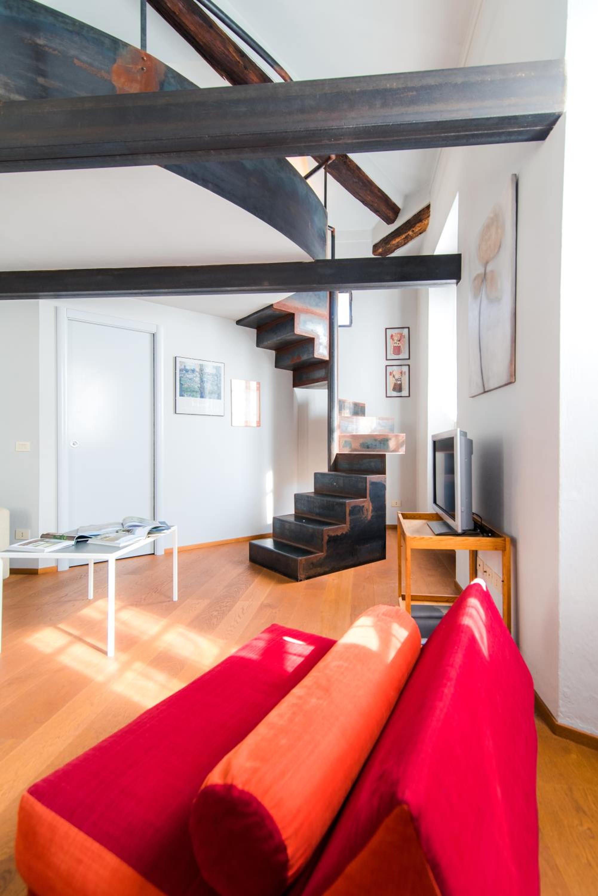 One-Bedroom Apartment - Photo 30