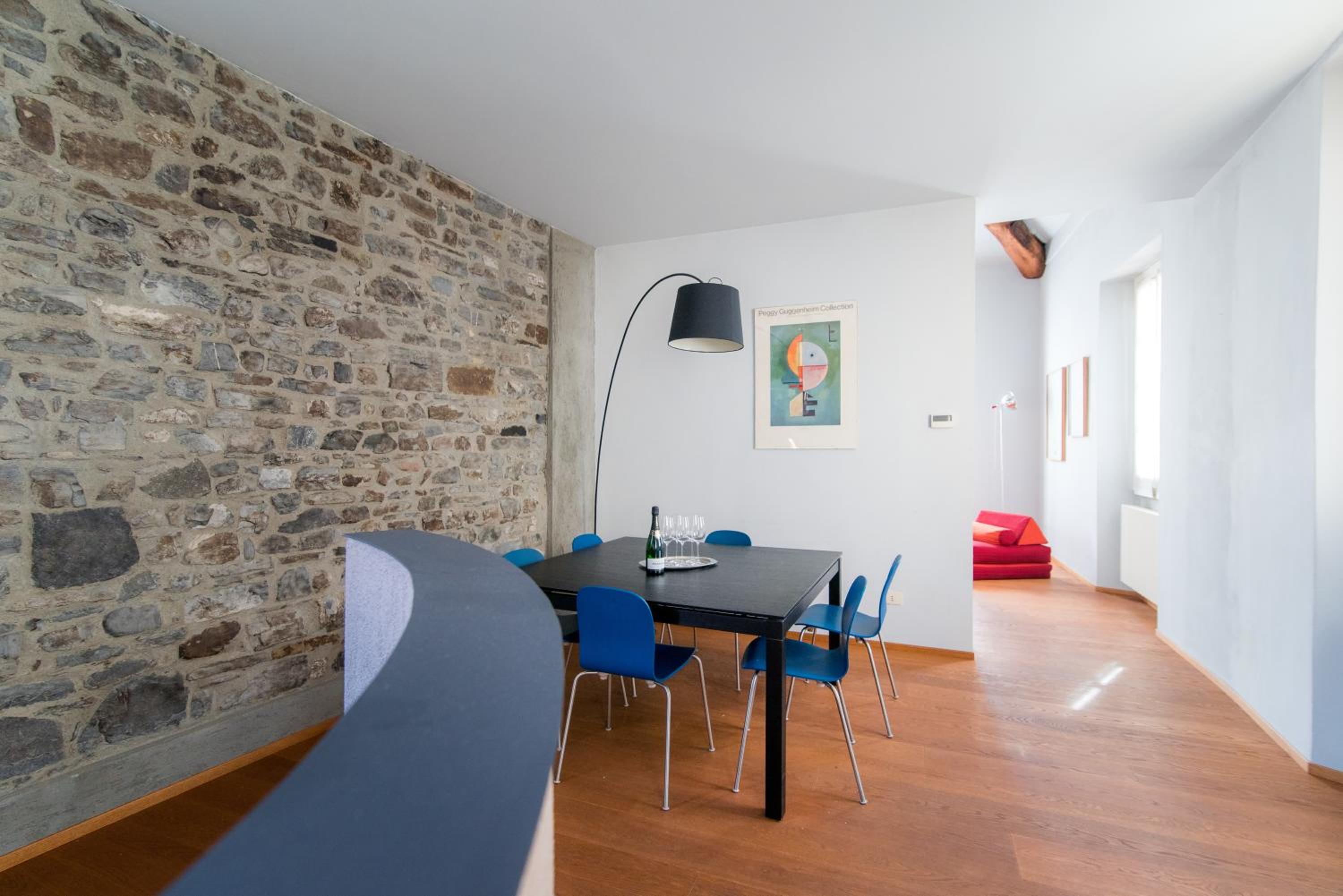 One-Bedroom Apartment - Photo 34