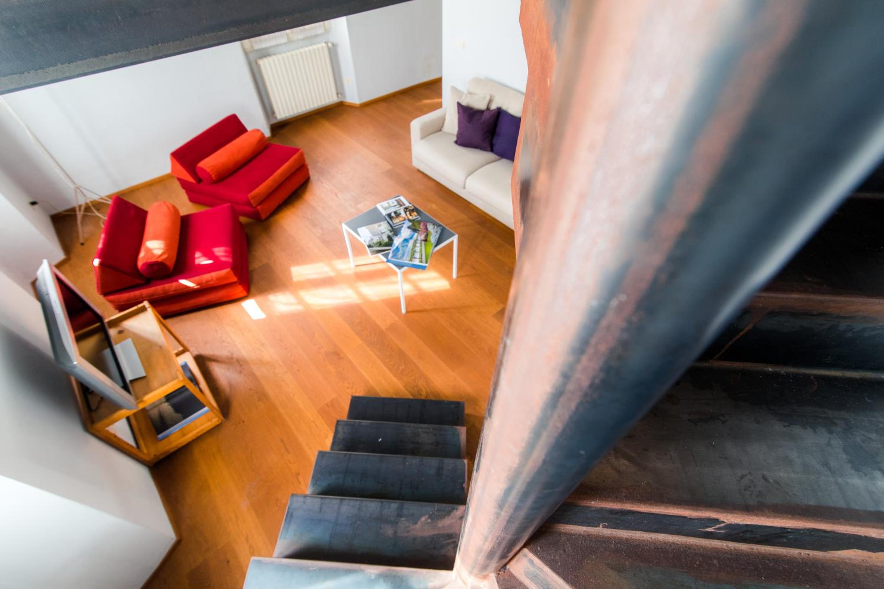 One-Bedroom Apartment - Photo 42
