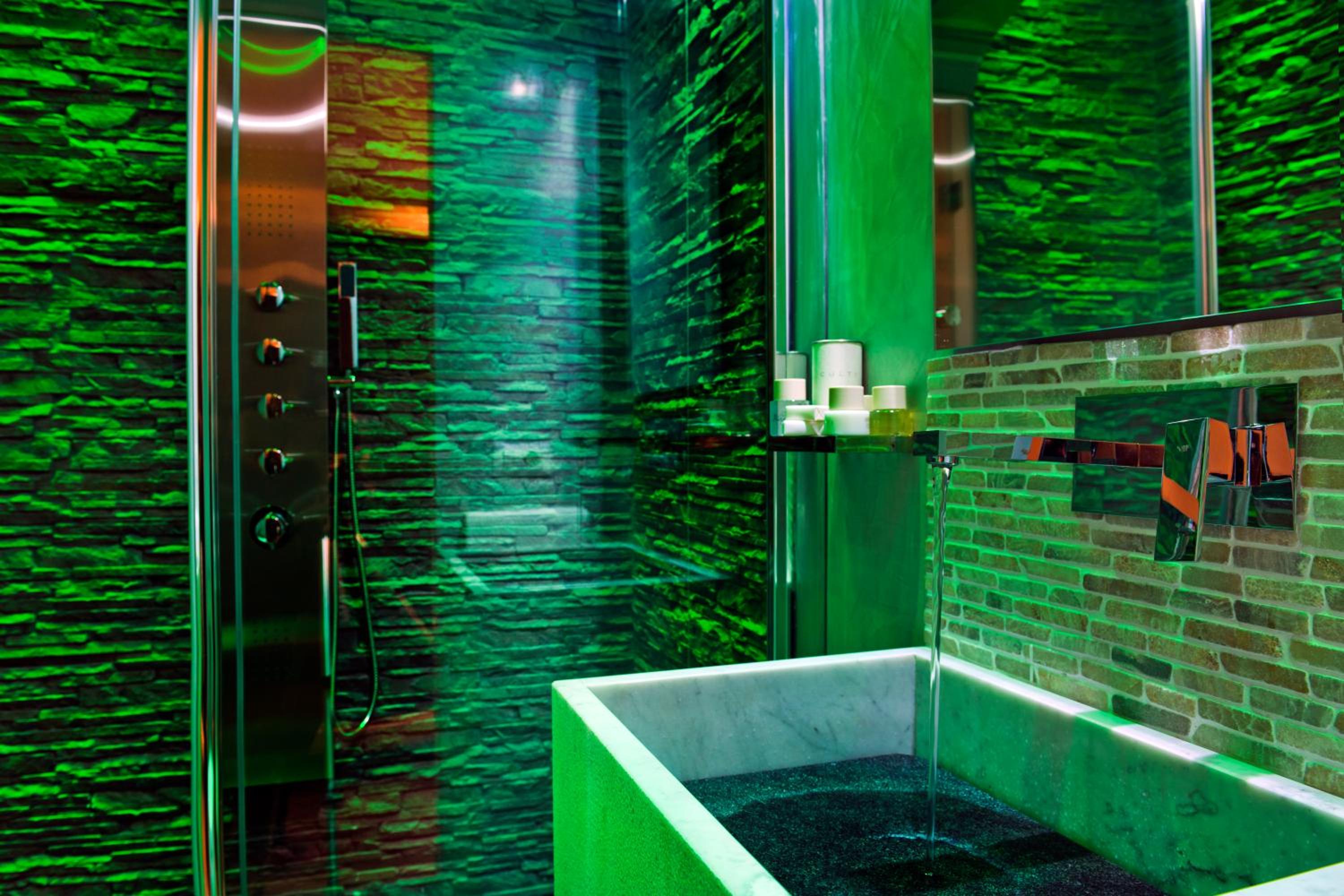 Superior Double or Twin Room photo 2