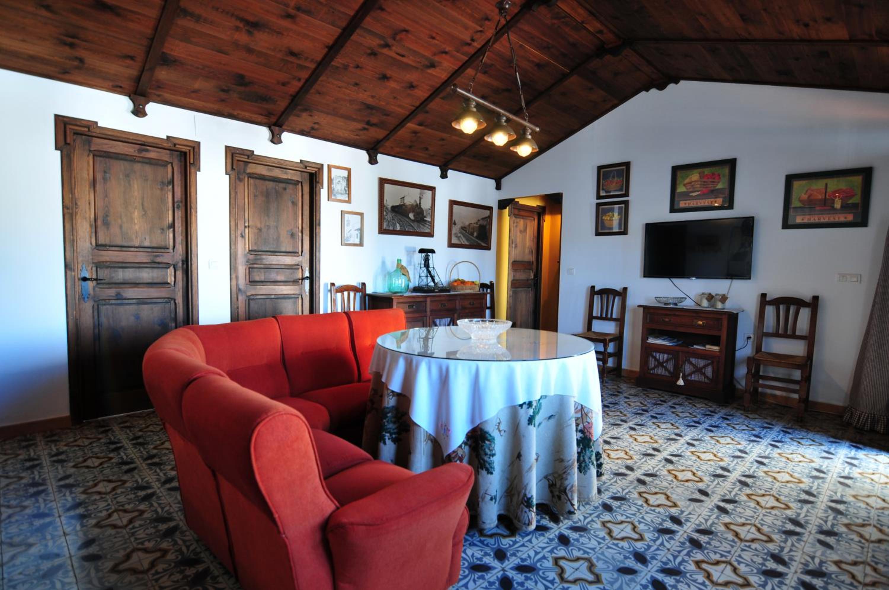 Casa de cinco habitaciones