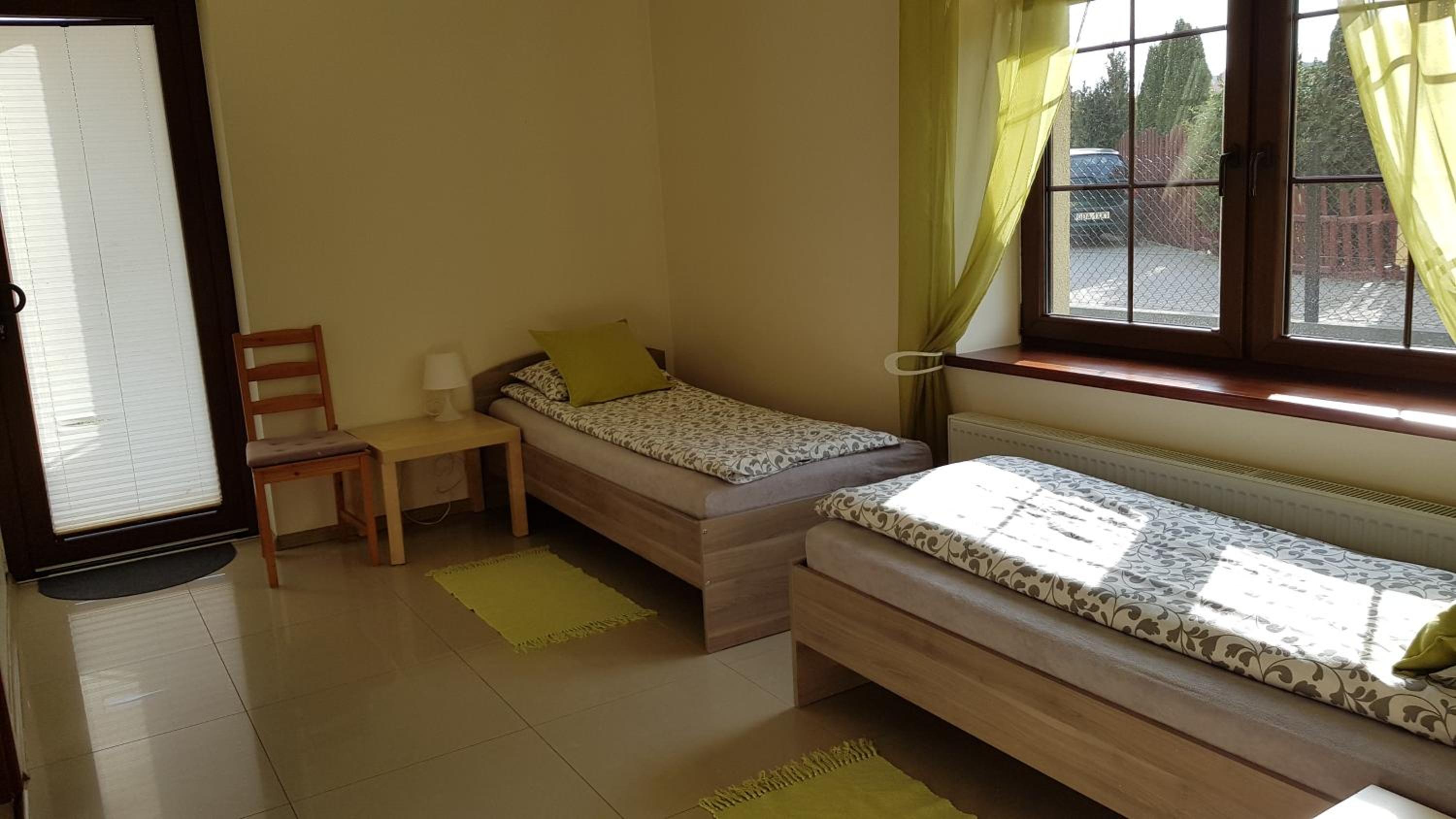Studio Apartment - Photo 24