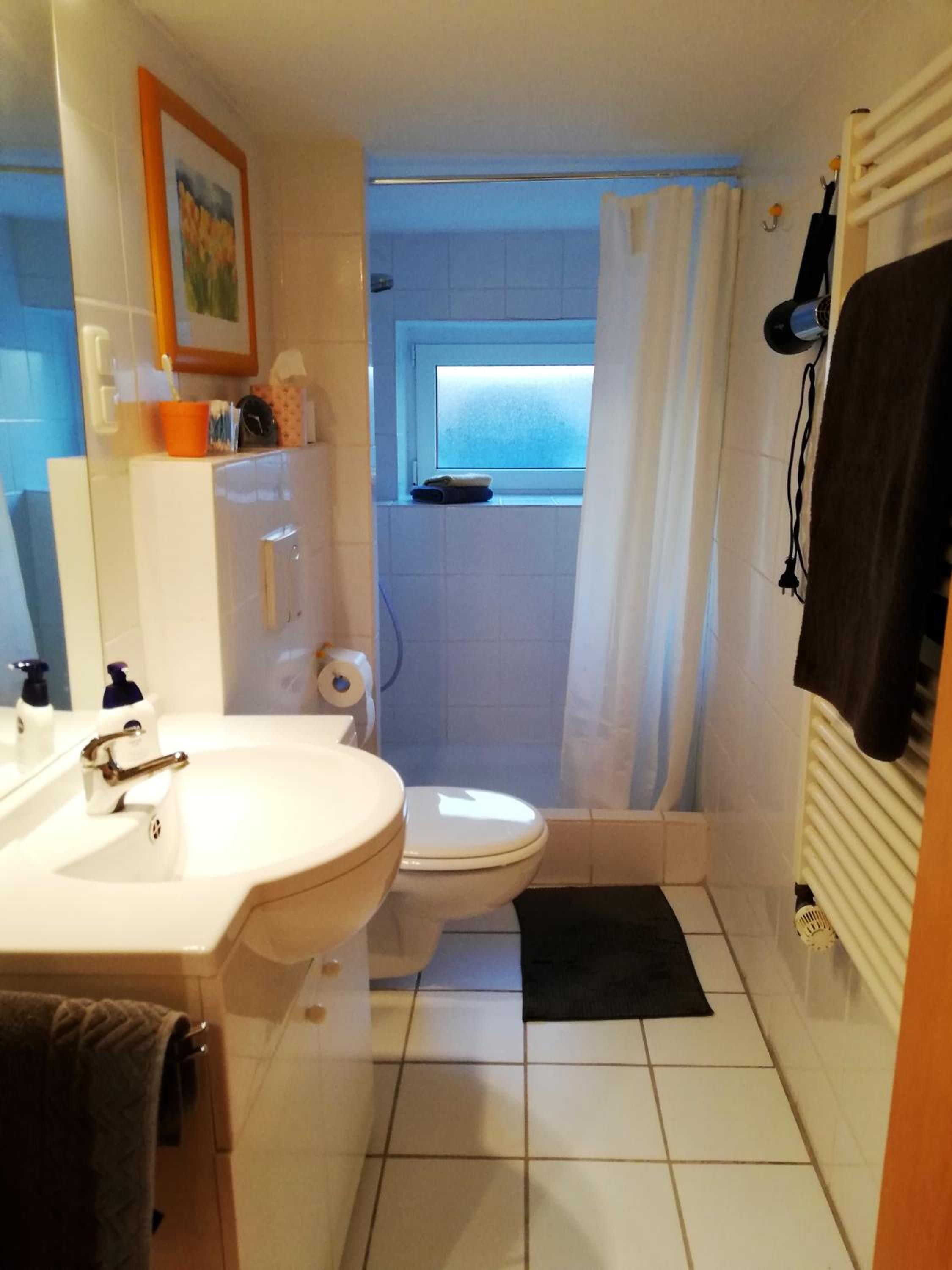 Doppelzimmer mit Dusche im Souterrain - Photo 5