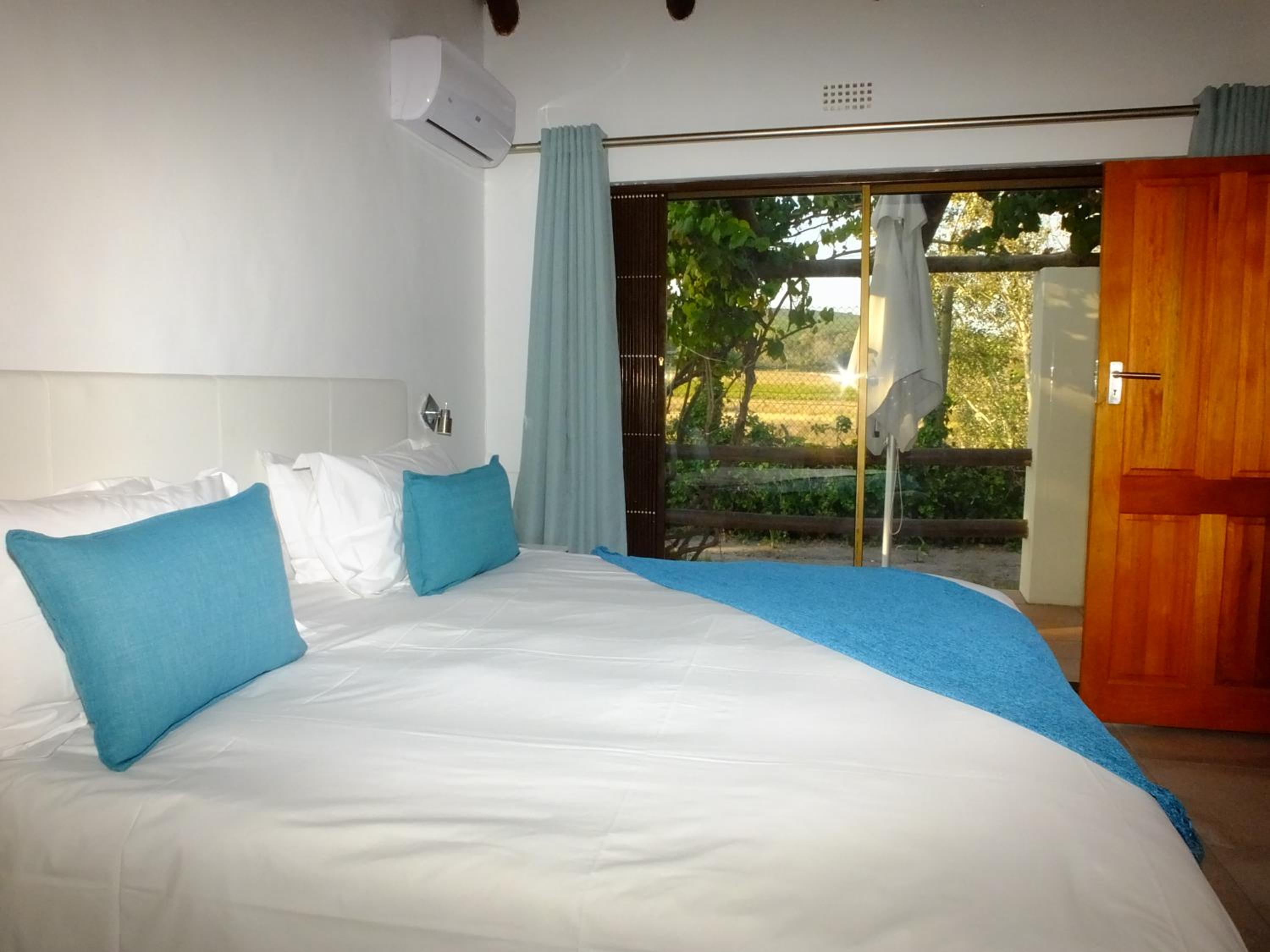 One-Bedroom Cottage - Photo 7