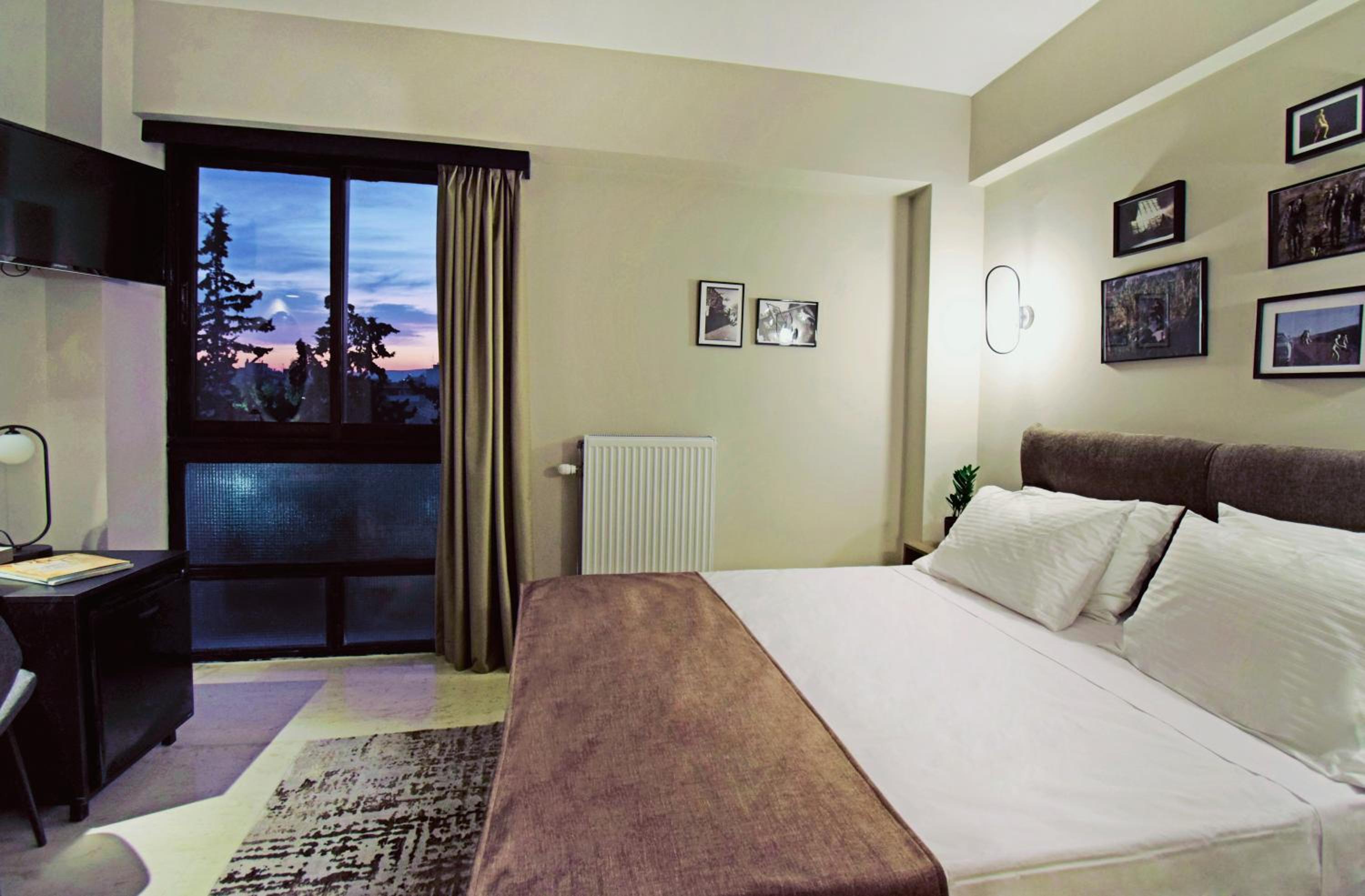 Deluxe Double Room photo 3