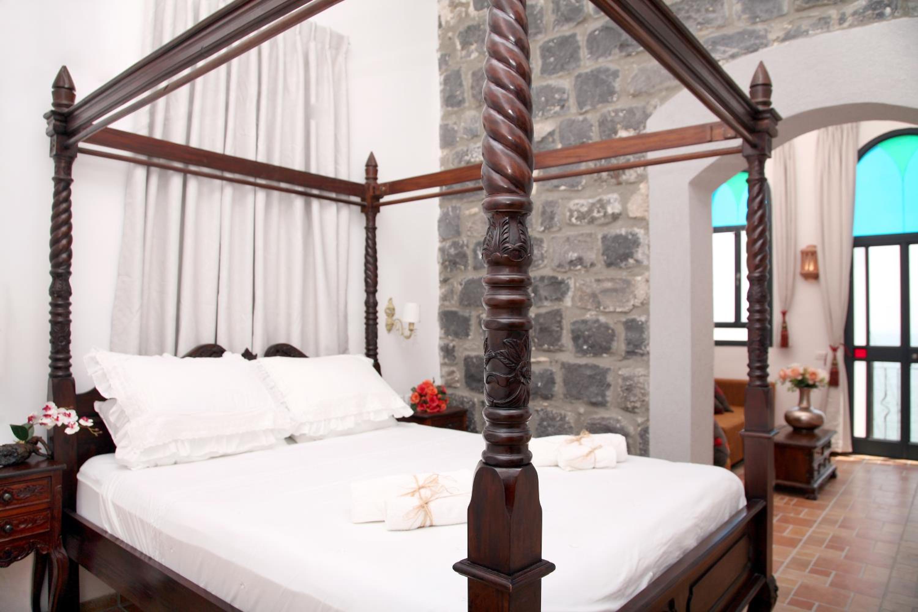Premium Suite - Photo 5