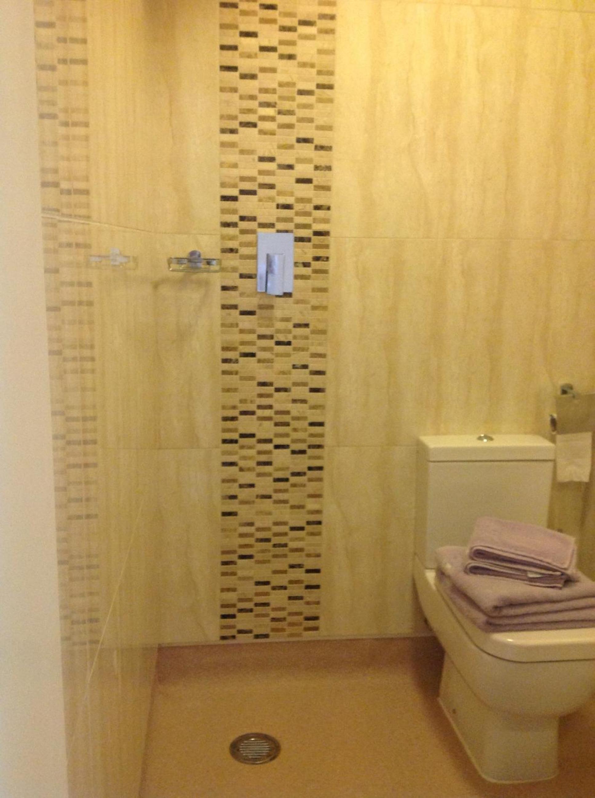 Single Room photo 2