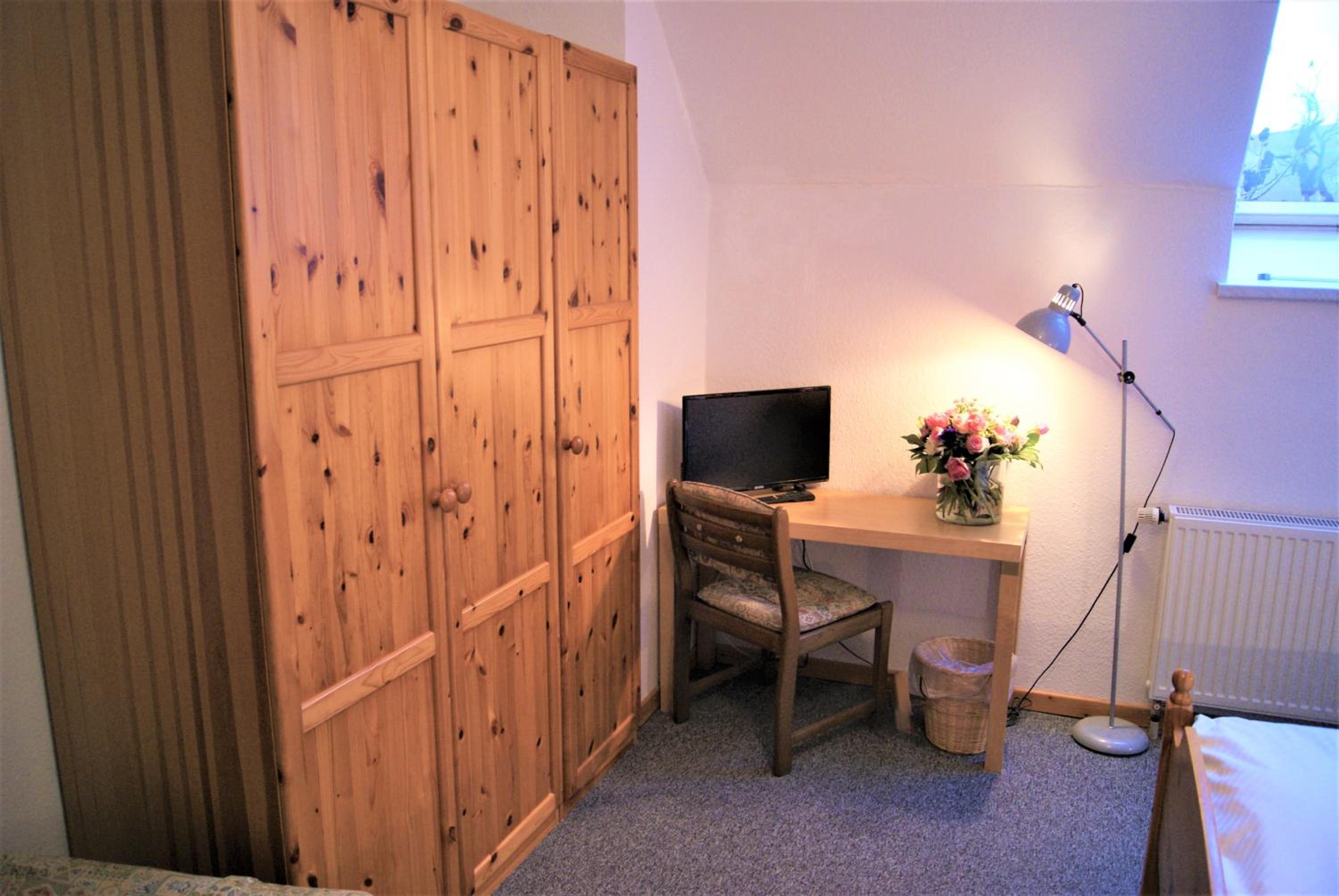 Double Room - Photo 3