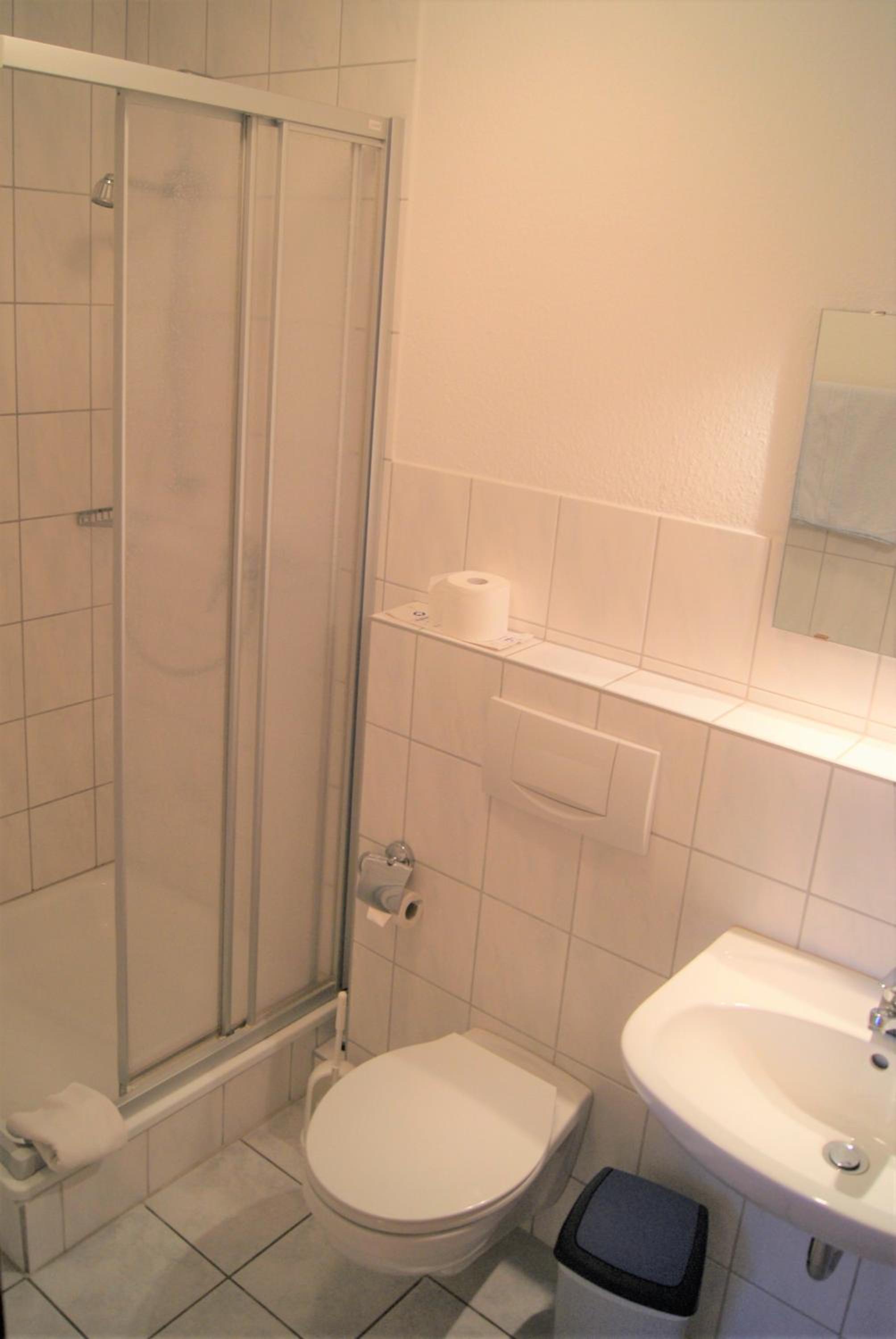 Double Room - Photo 2